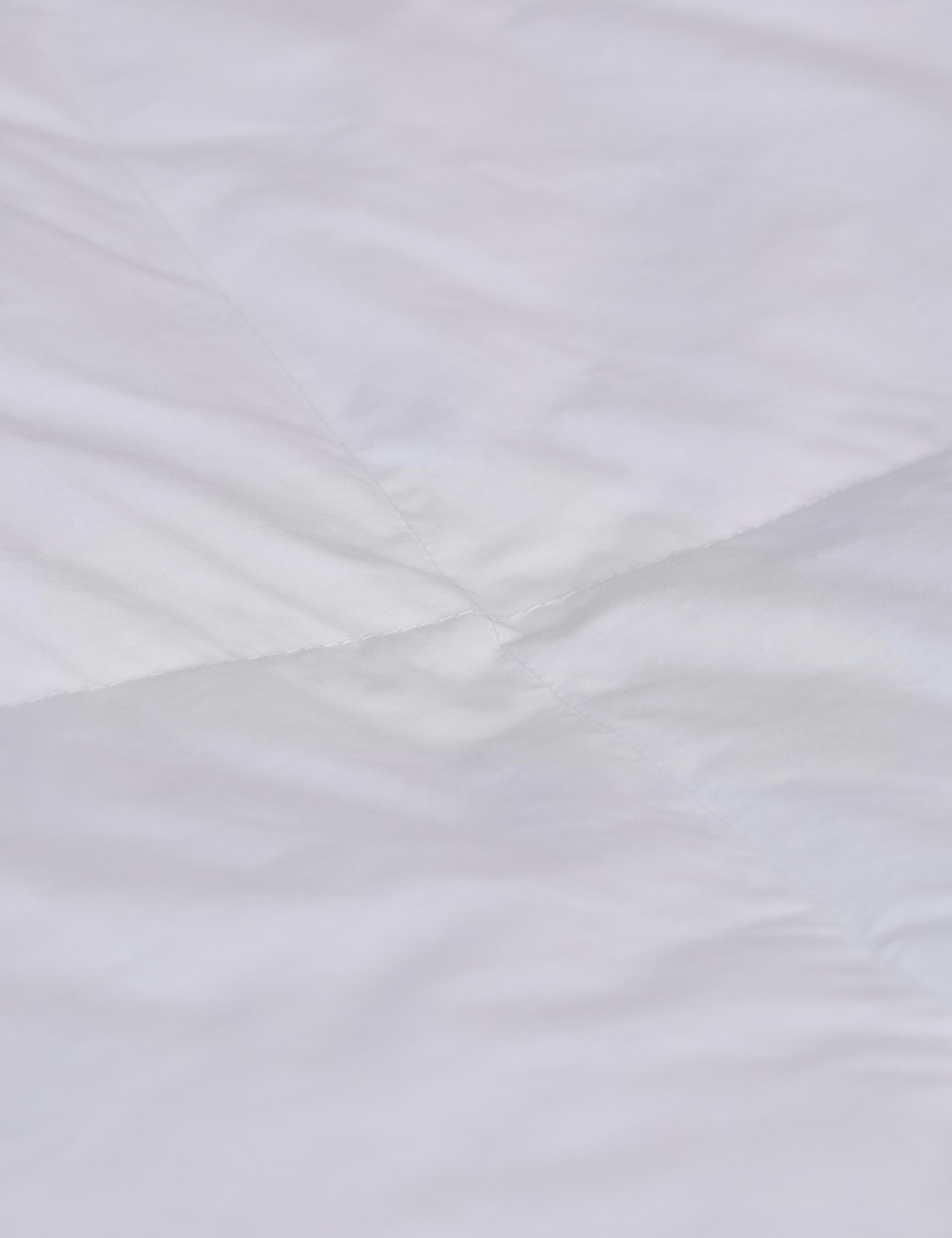 Down Rich 7.5 Tog Duvet 4 of 4