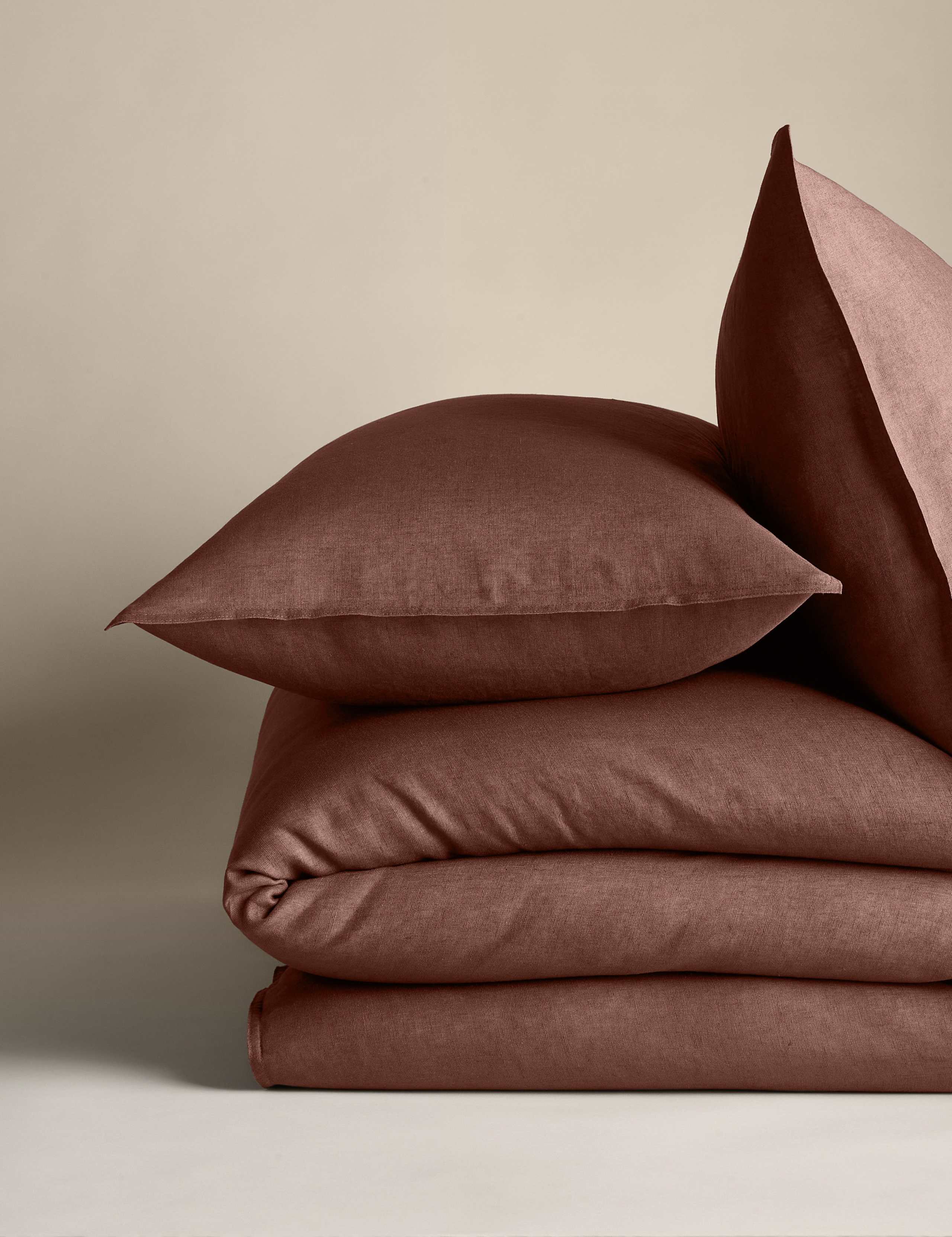 Pure Linen Bedding Set 2 of 5