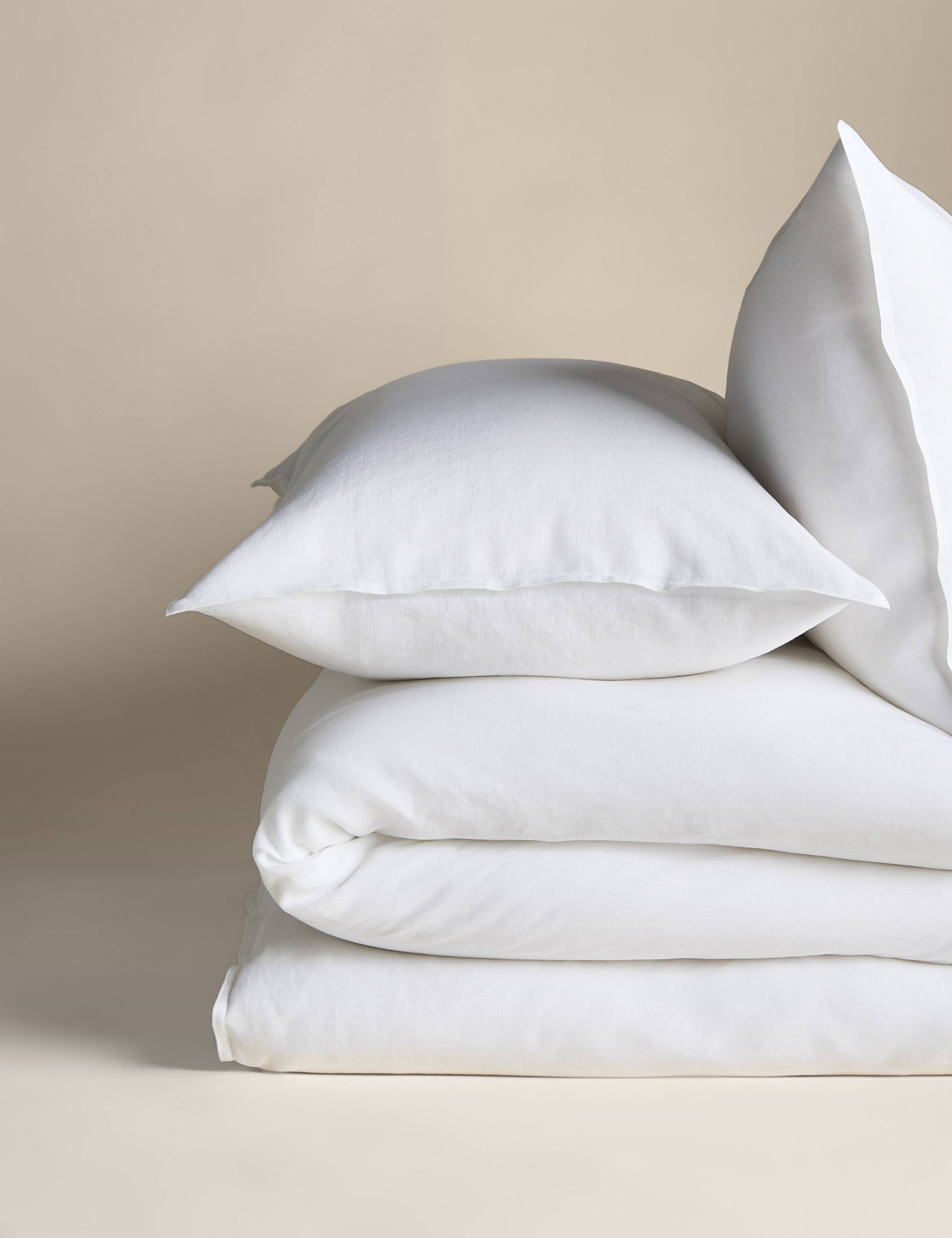 Pure Linen Bedding Set 2 of 6