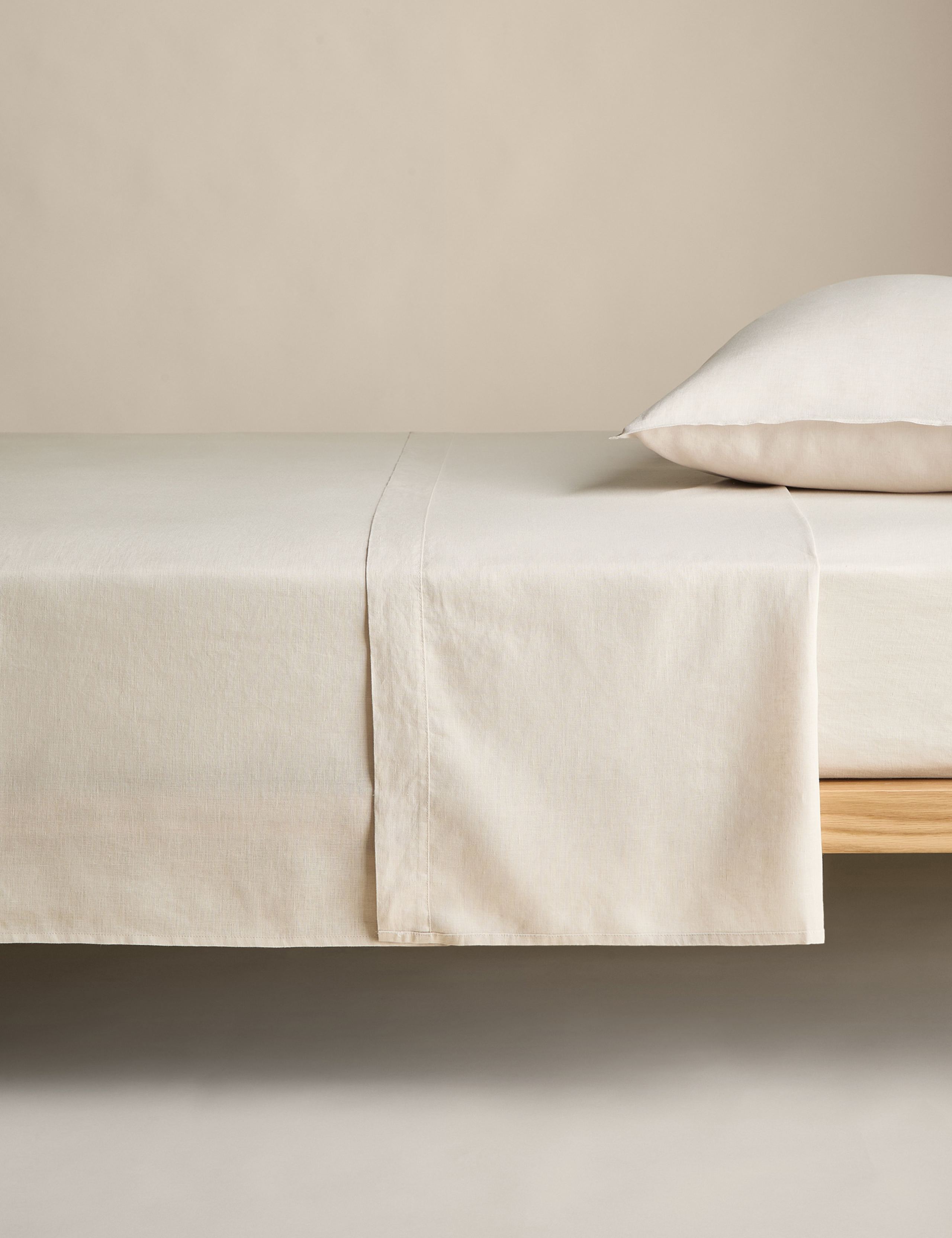 Pure Linen Flat Sheet 1 of 2