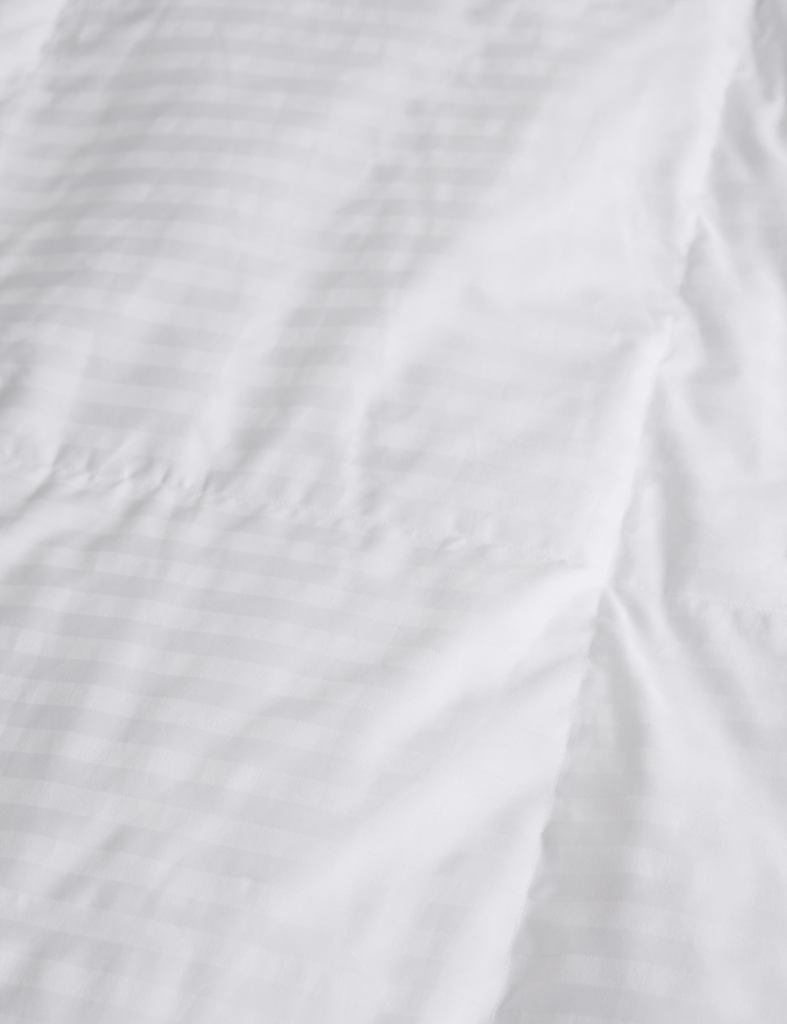 Hungarian Goose Down 10.5 Tog Duvet 4 of 4