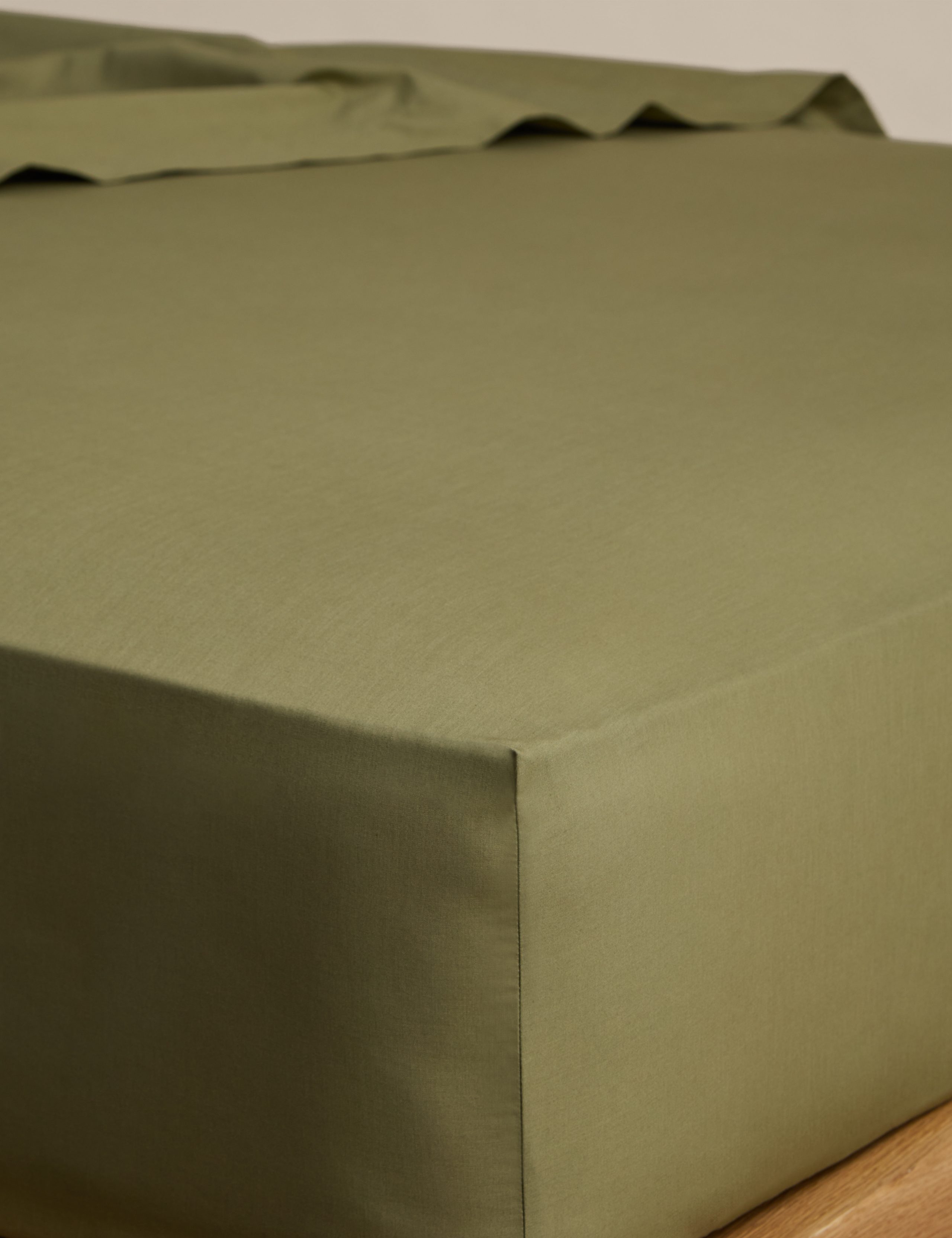 Cotton Rich Deep Fitted Sheet 1 of 2