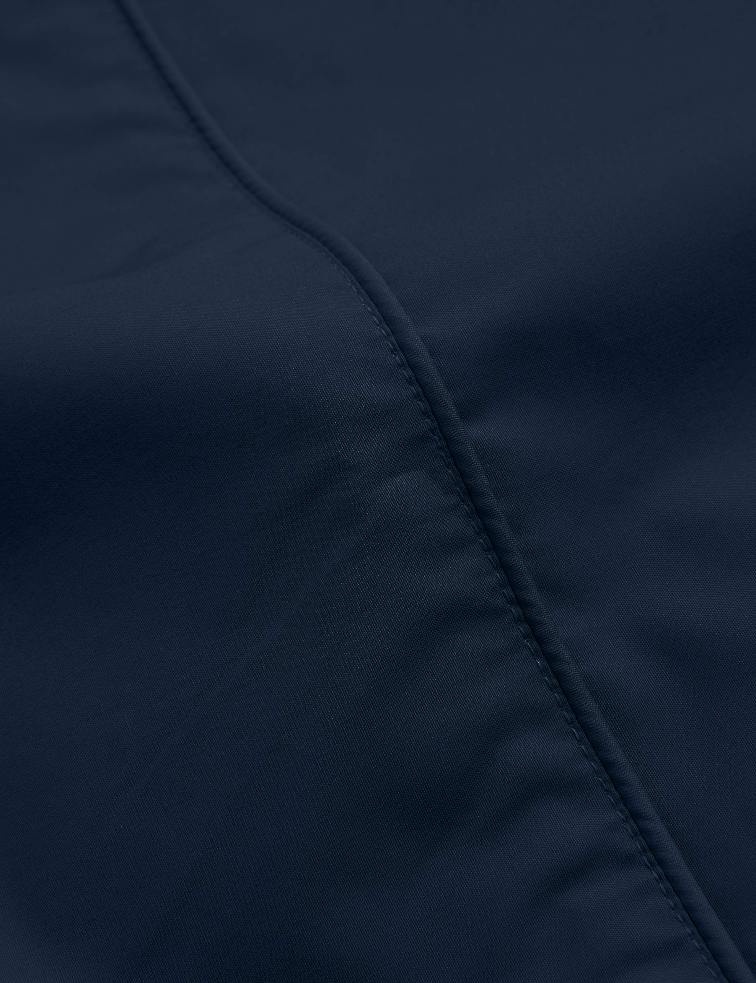 Egyptian Cotton 230 Thread Count Crisp Bedding Set 3 of 5