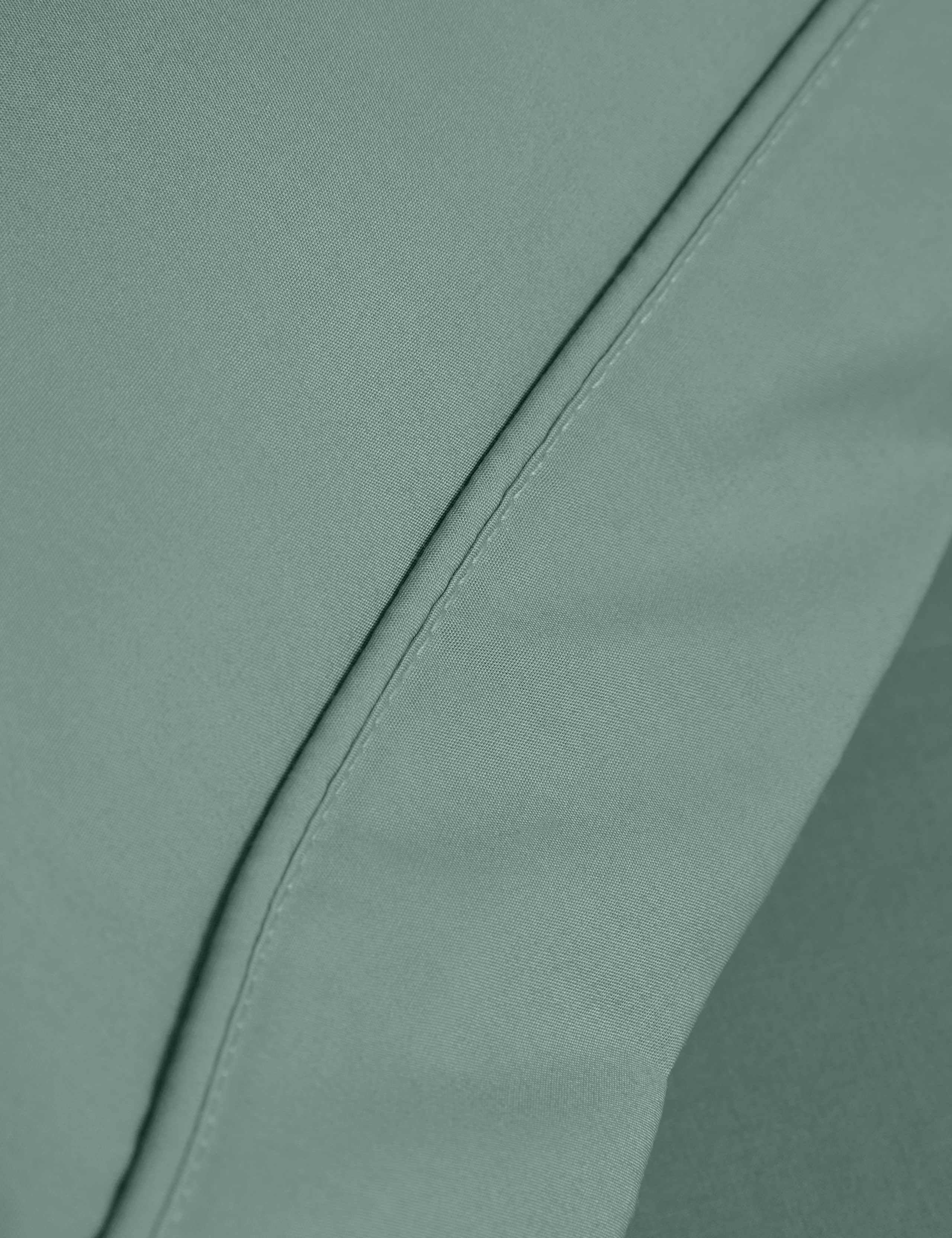 Egyptian Cotton 230 Thread Count Crisp Bedding Set 6 of 6