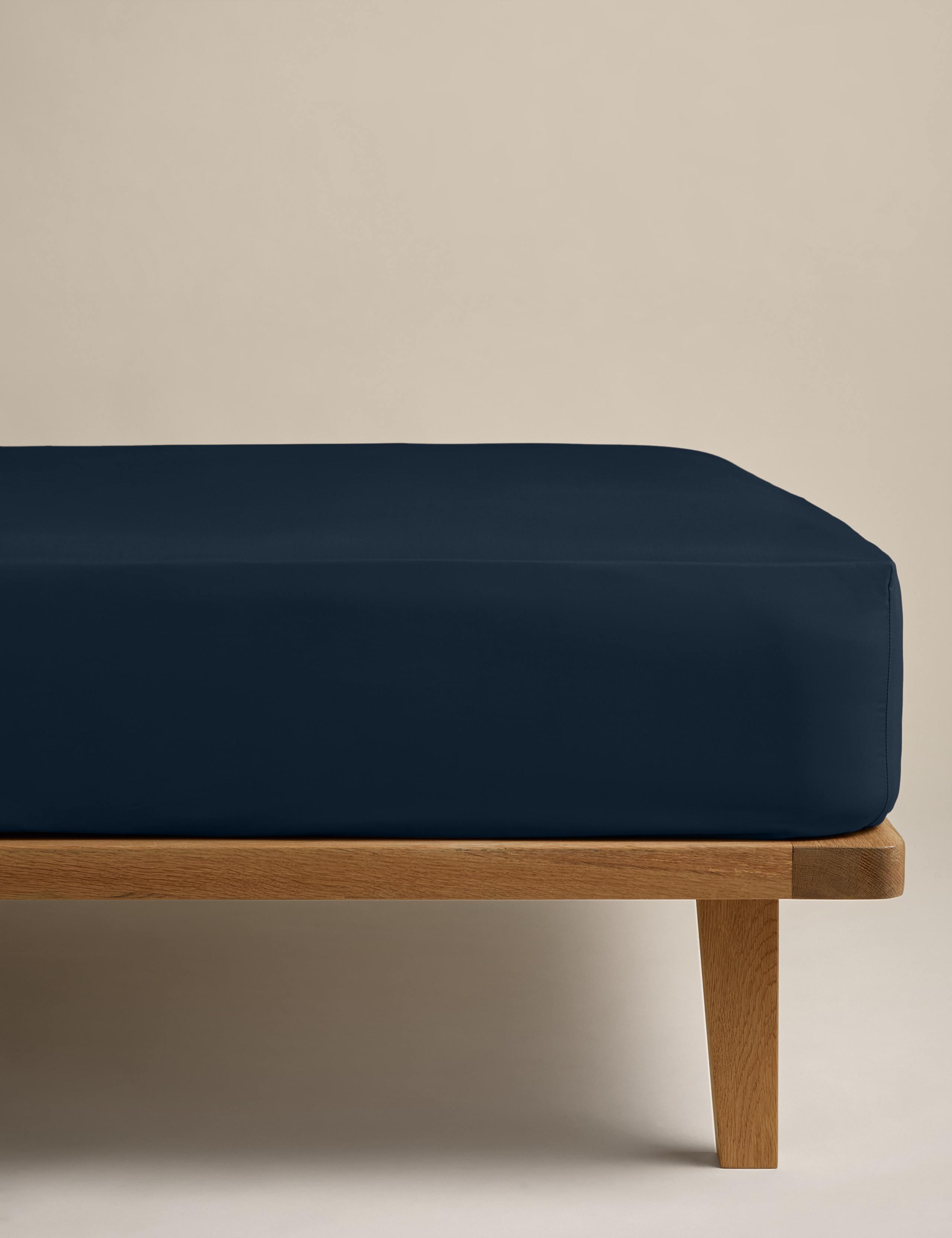 Egyptian Cotton 230 Thread Count Fitted Sheet 1 of 2