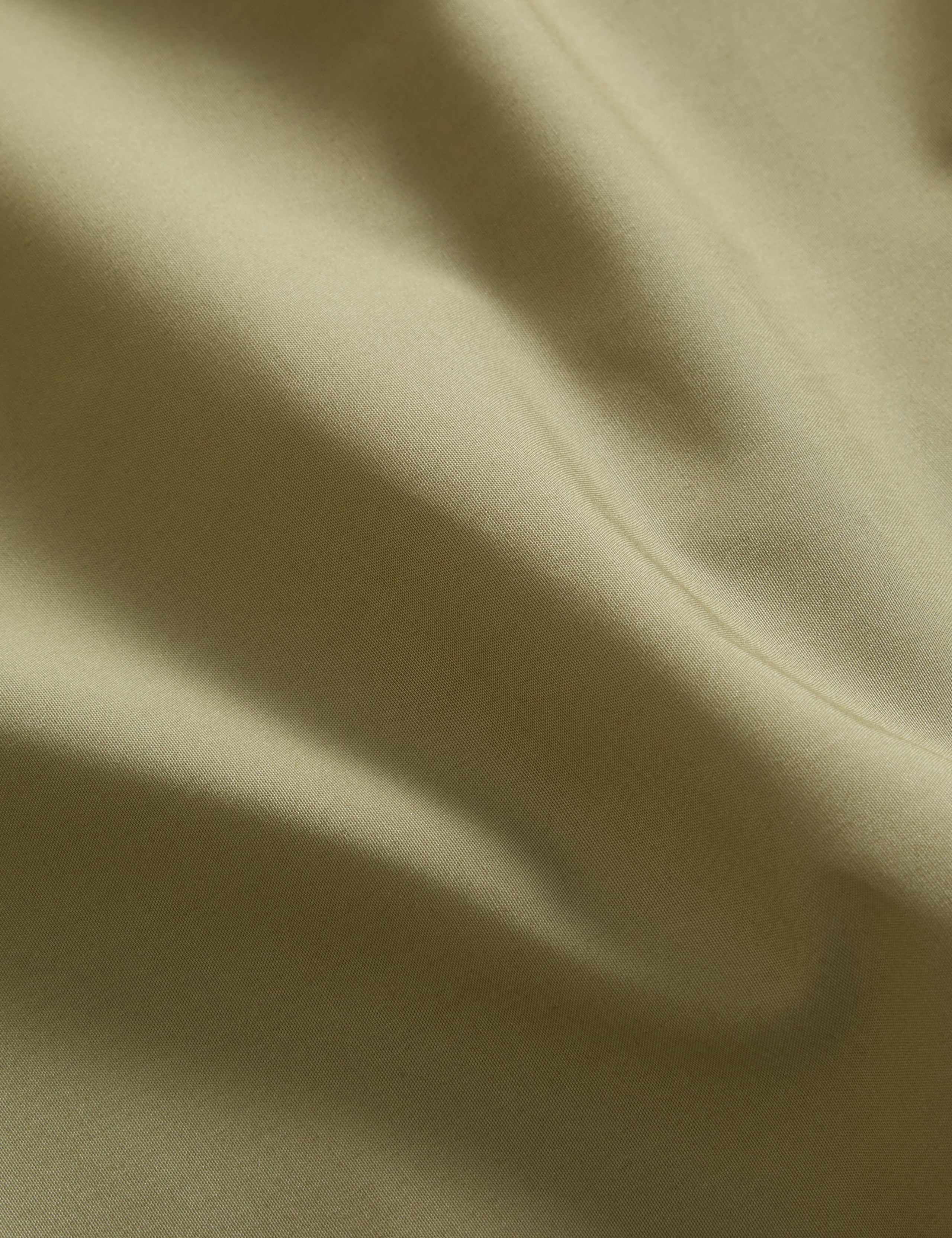 Egyptian Cotton 230 Thread Count Fitted Sheet 2 of 2