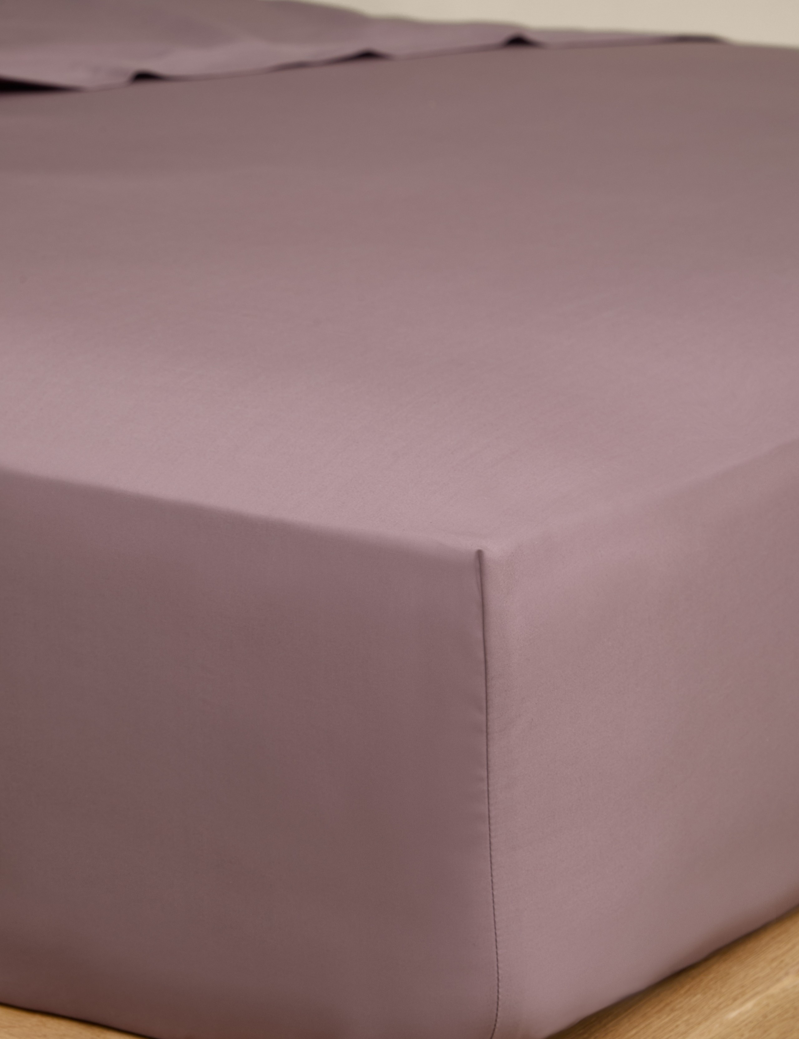 Egyptian Cotton Deep Fitted Sheet 1 of 2