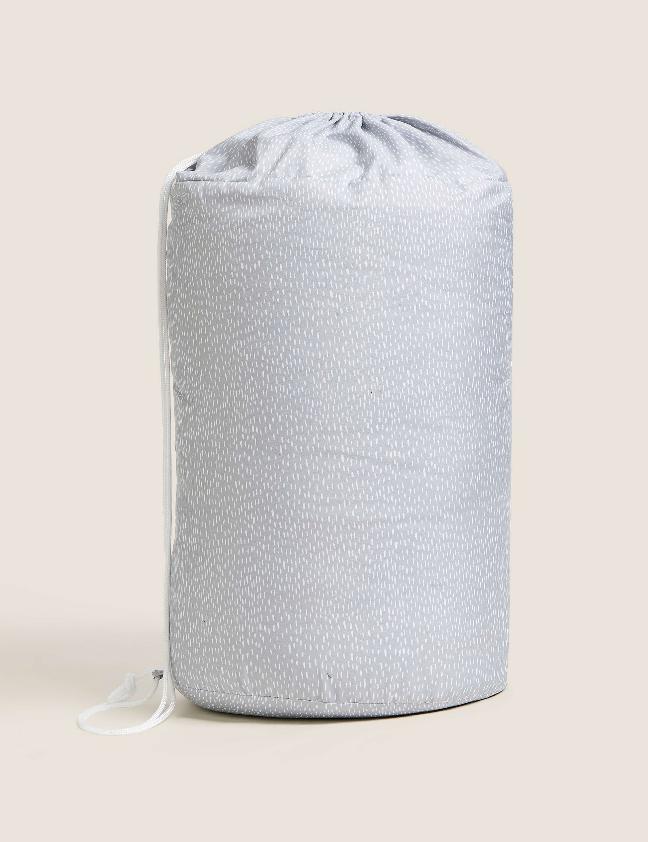10.5 Tog Coverless Duvet & Pillowcase 2 of 5