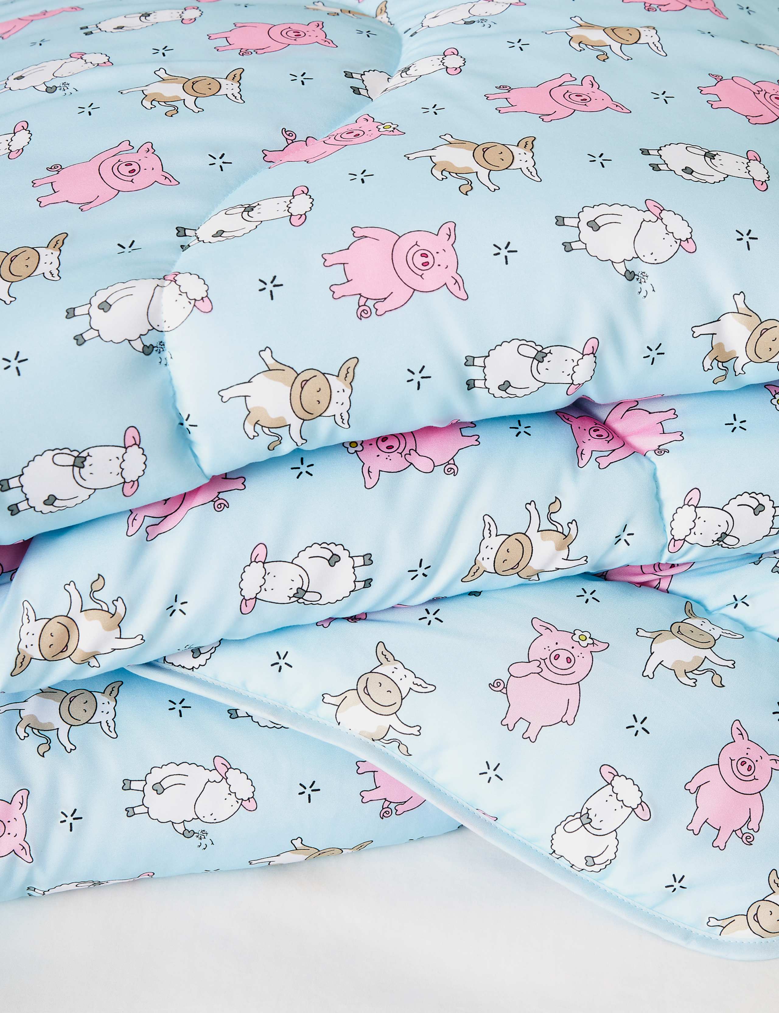 Supremely Washable 10.5 Tog Coverless Duvet & Pillowcase 3 of 4