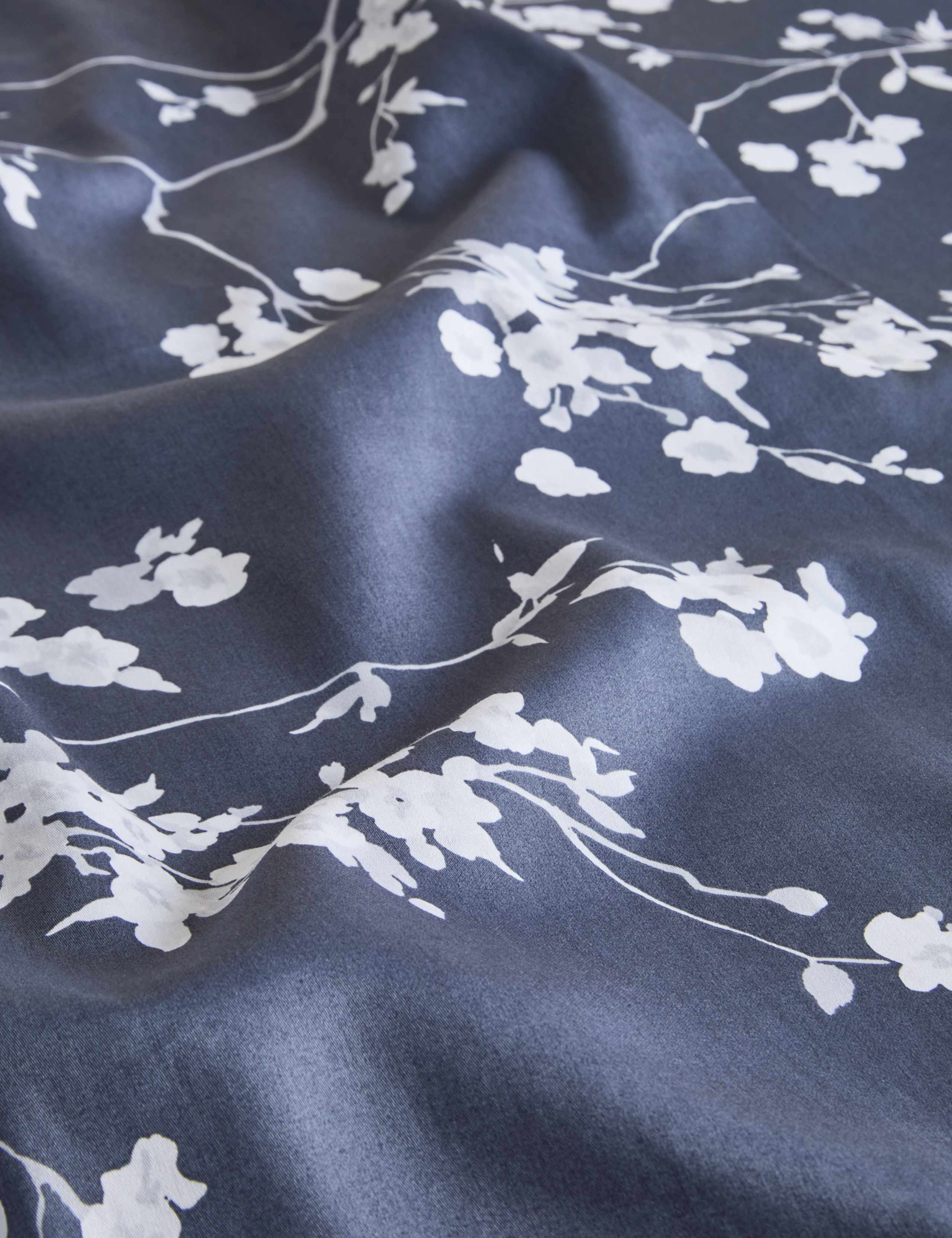 Egyptian Cotton Sateen Cherry Blossom Flat Sheet 2 of 3