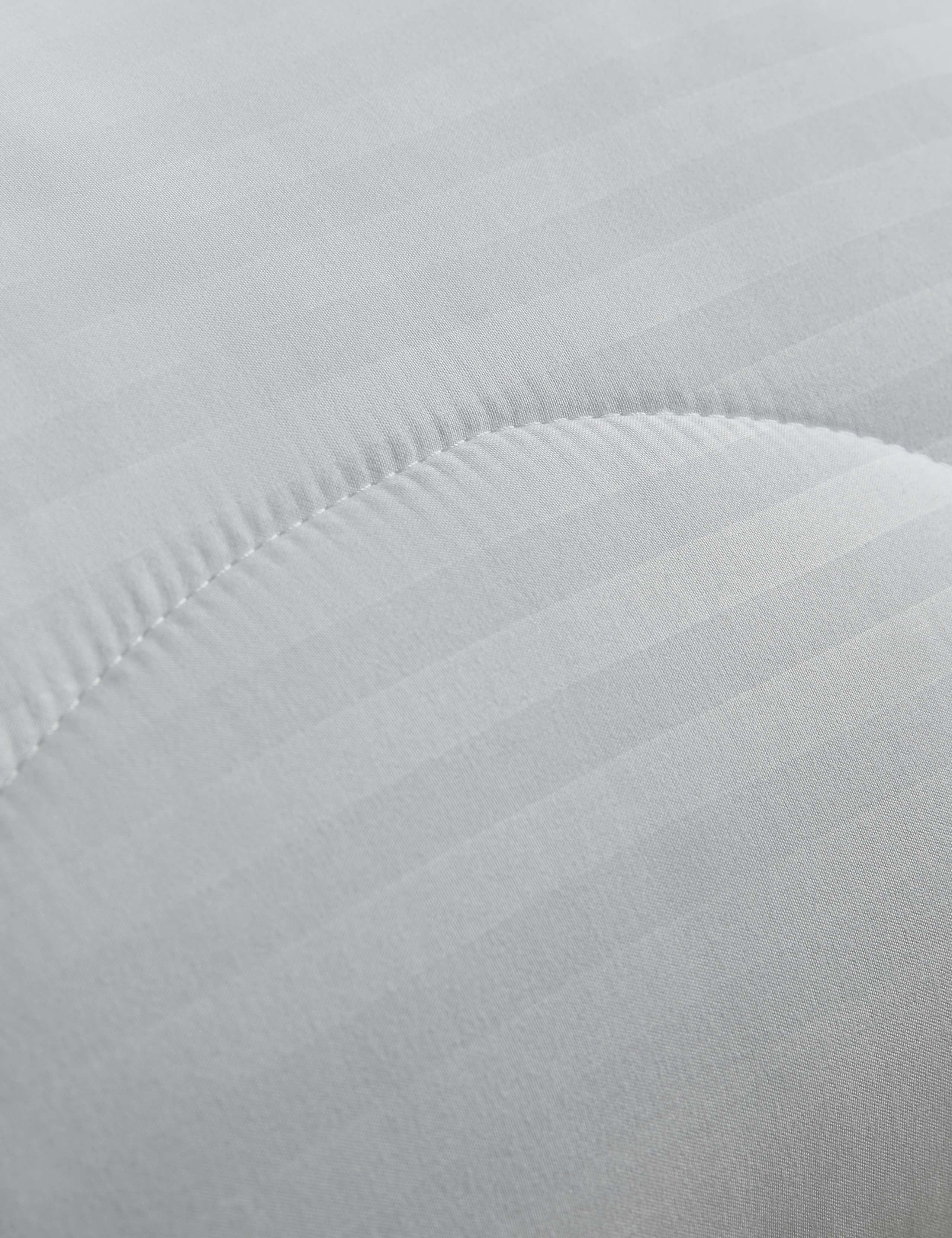 Supremely Washable Mattress Topper 4 of 4