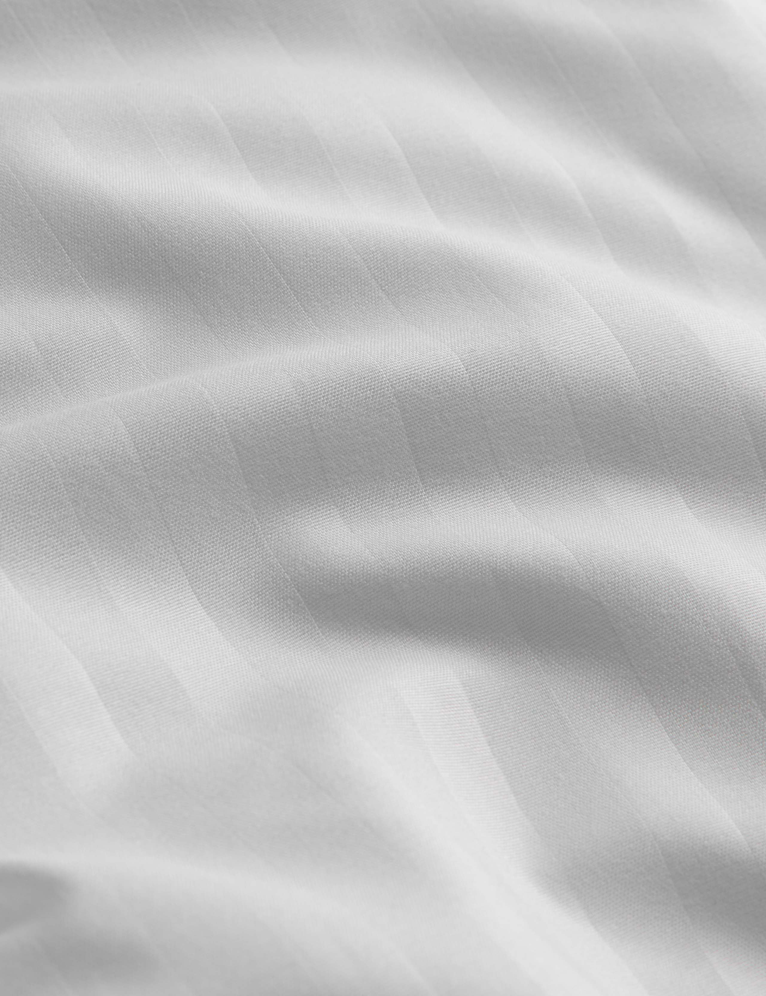 Supremely Washable 10.5 Tog Duvet 3 of 4