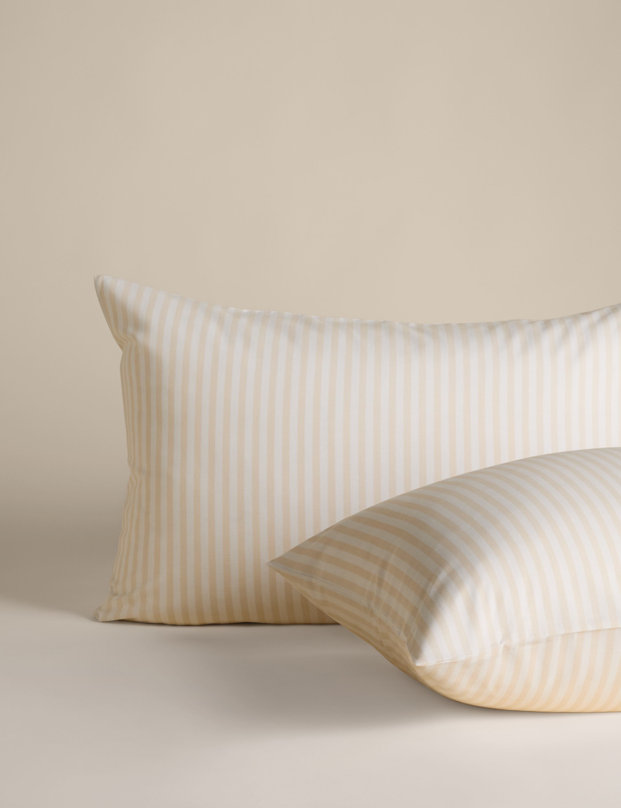 Cotton Blend Striped Bedding Set 3 of 5