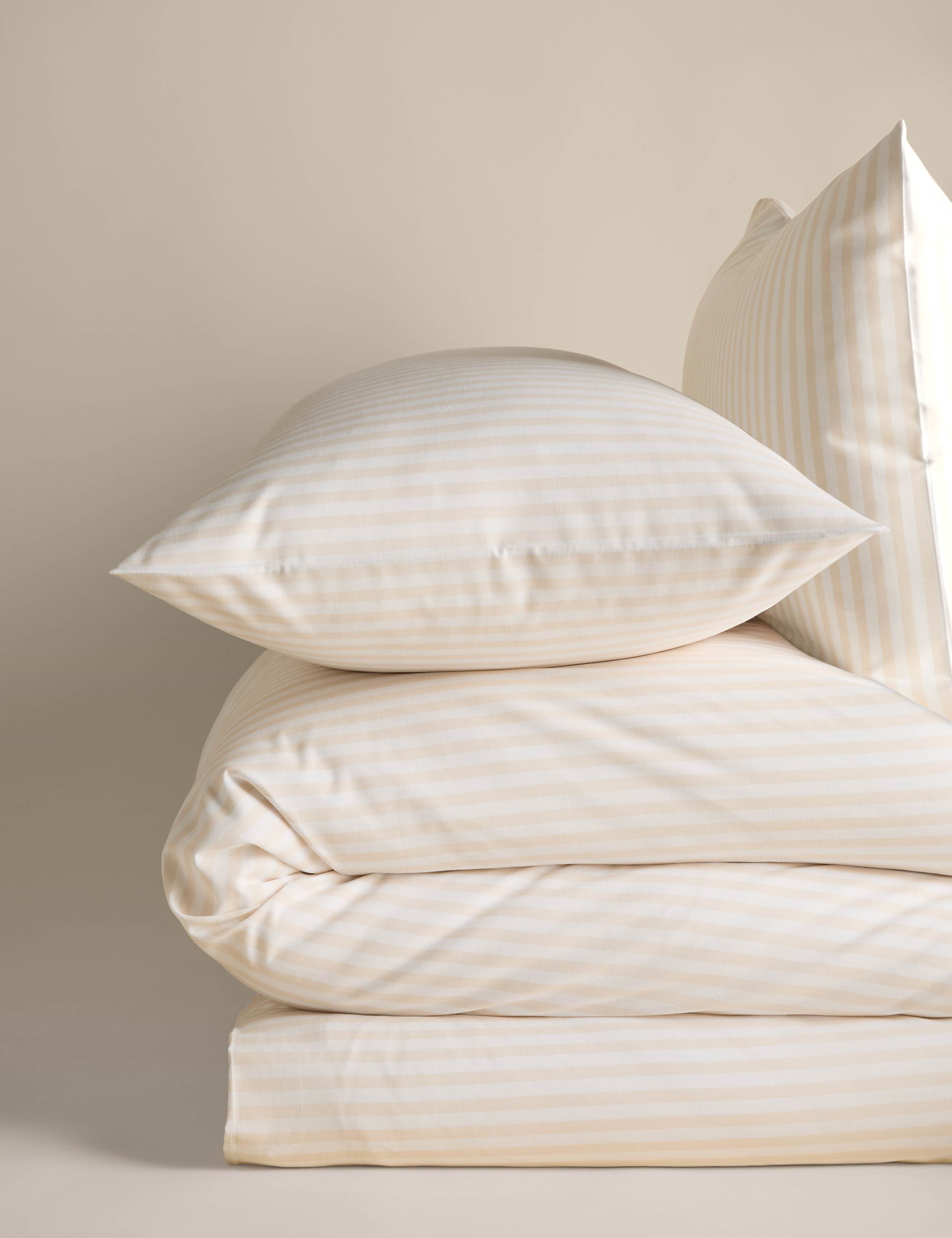 Cotton Blend Striped Bedding Set 2 of 5