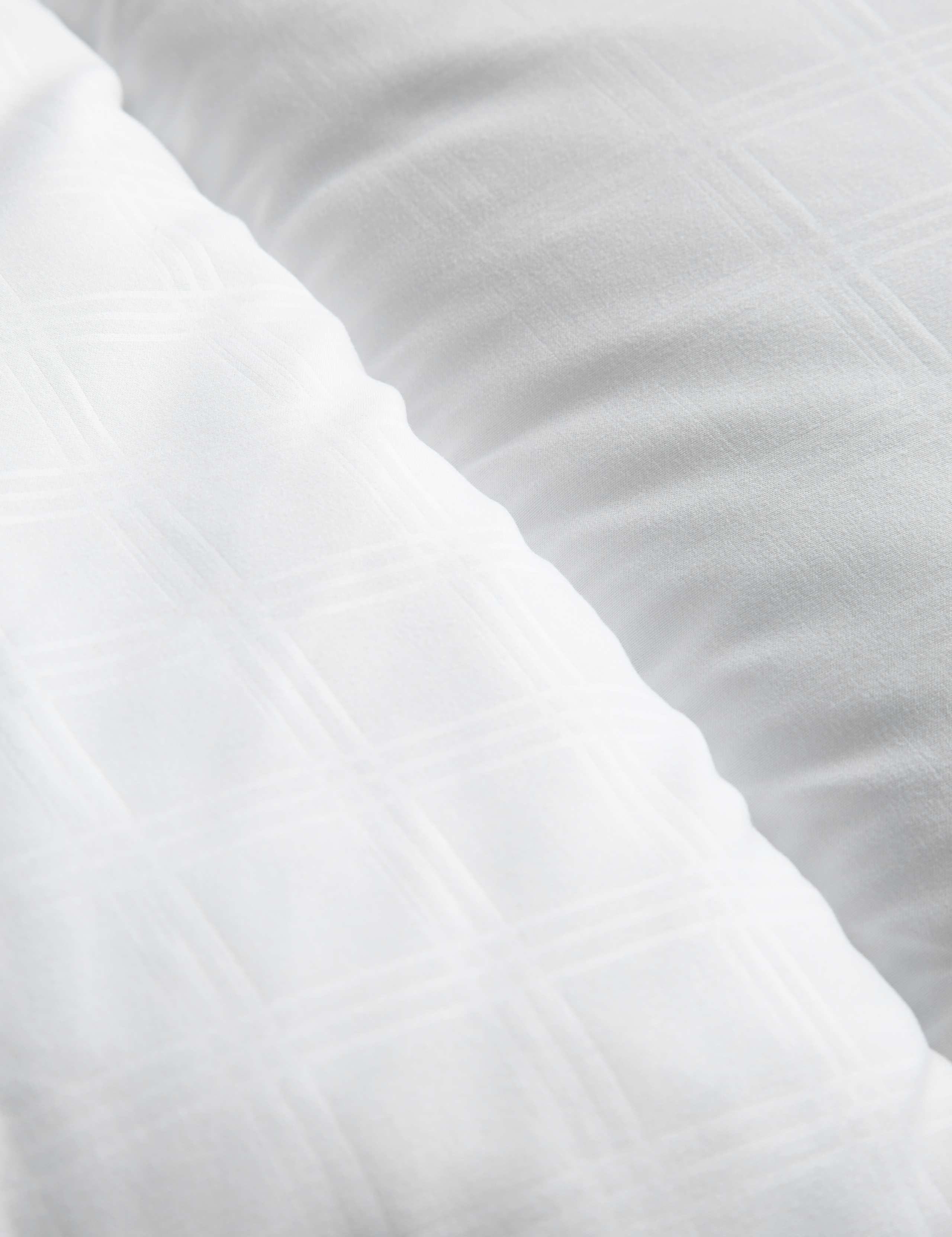 Warm & Toasty 7.5 Tog Duvet 4 of 4