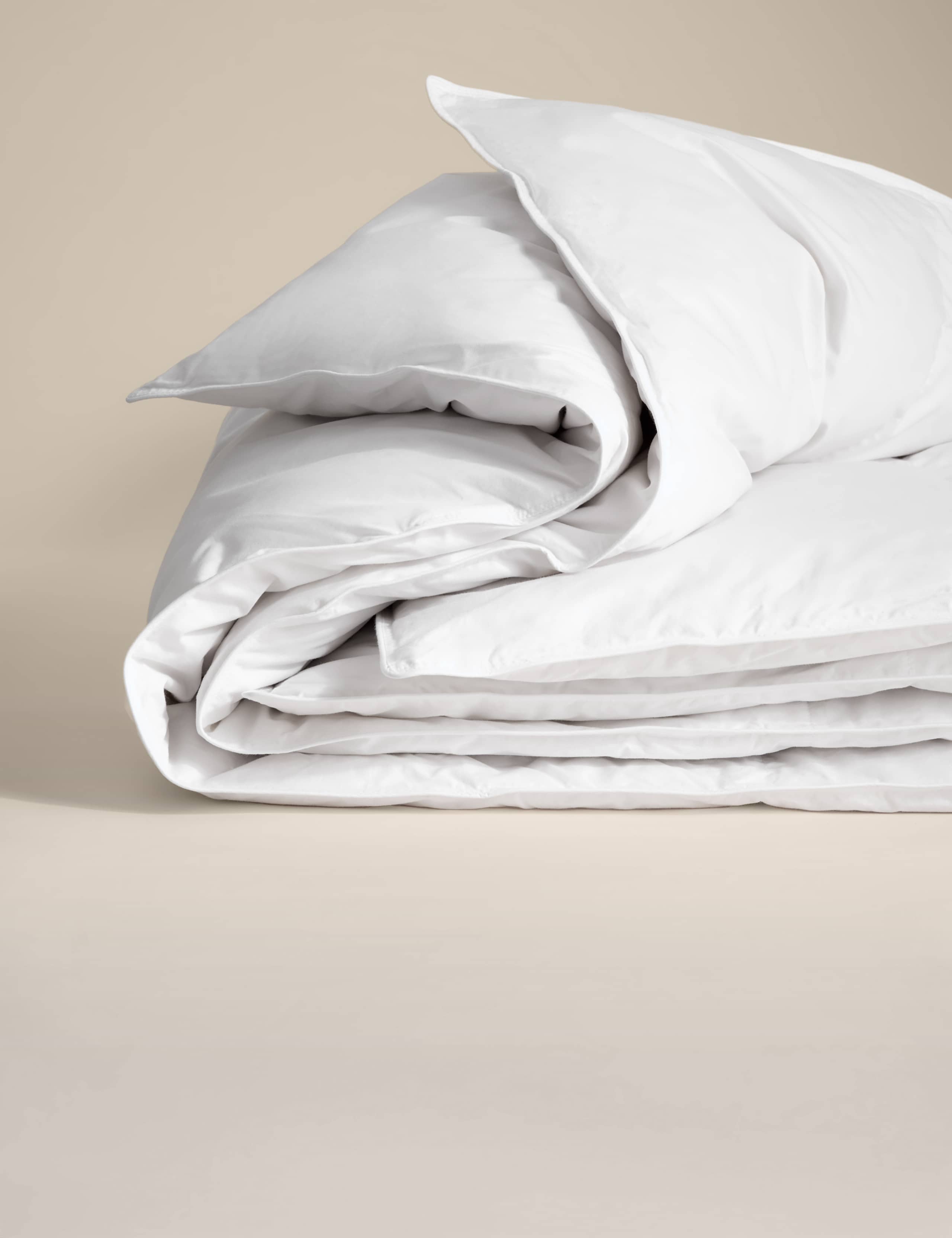 Duck Feather & Down 13.5 Tog Duvet 3 of 3