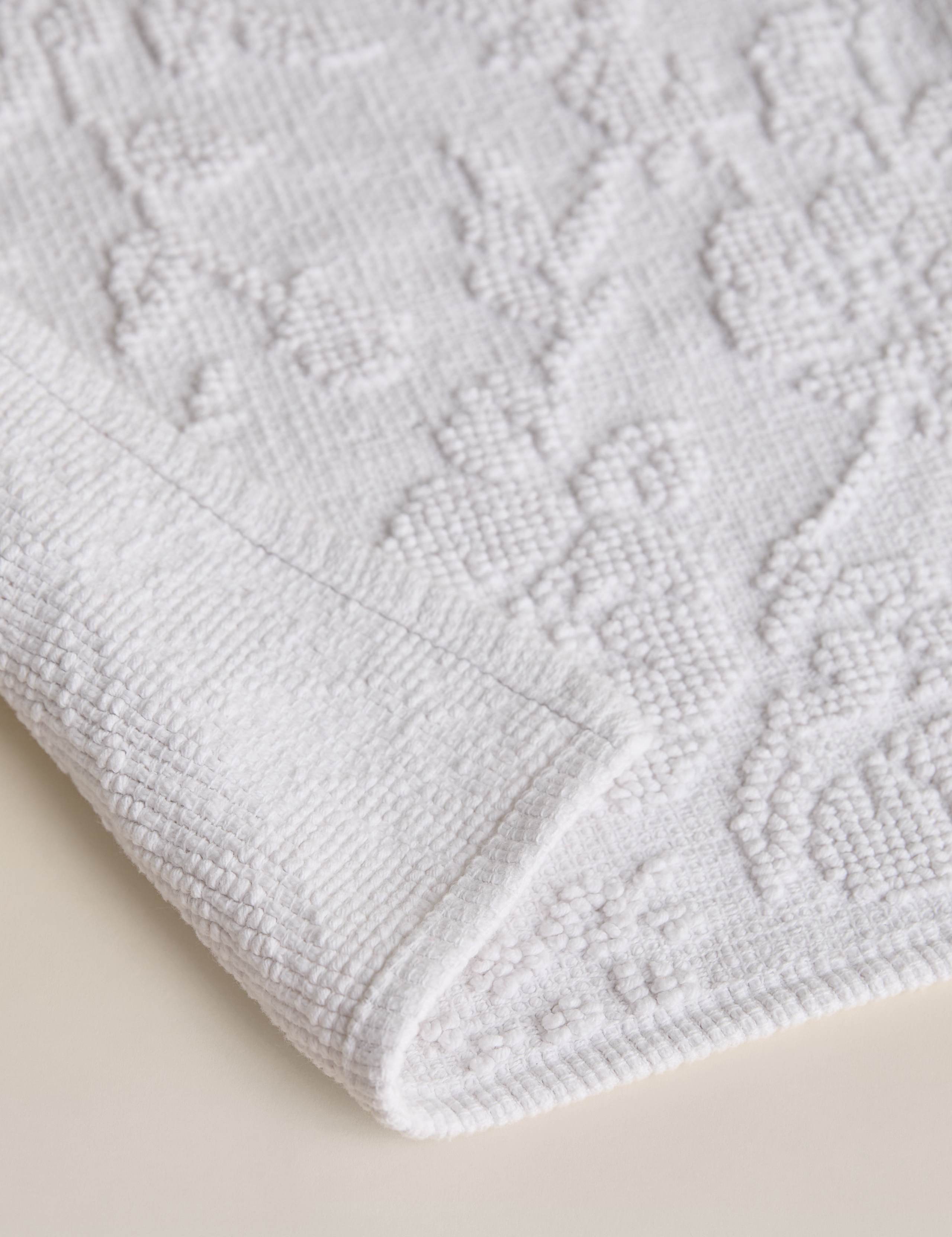 Pure Cotton Floral Bath Mat 3 of 3