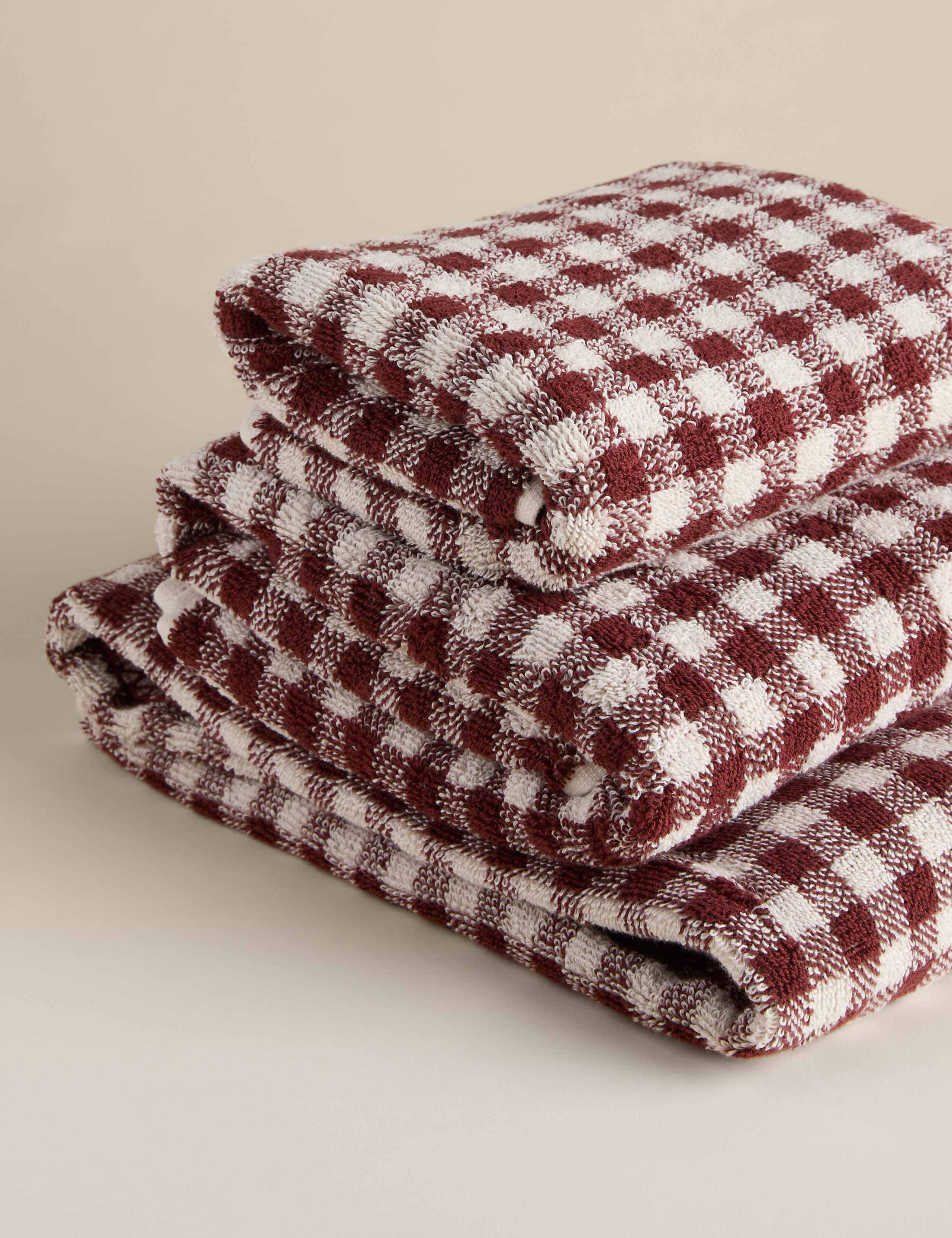 Pure Cotton Gingham Embroidered Towel 3 of 5