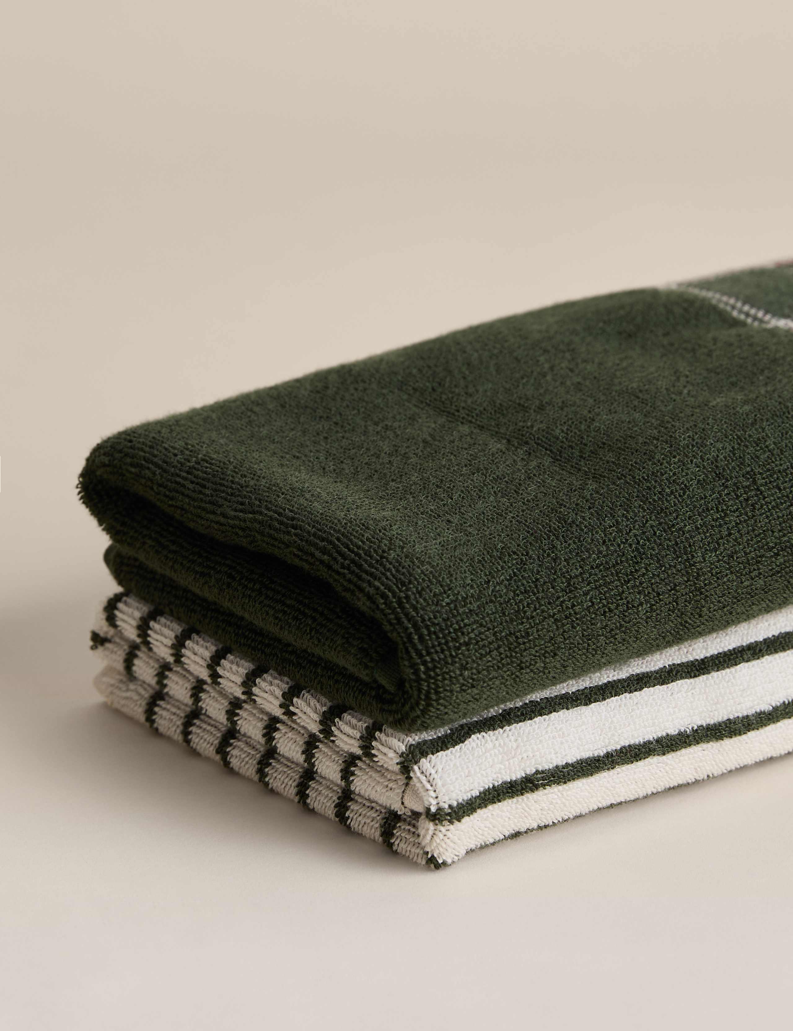 2pk Pure Cotton Merry Christmas Tartan Hand Towels 3 of 7