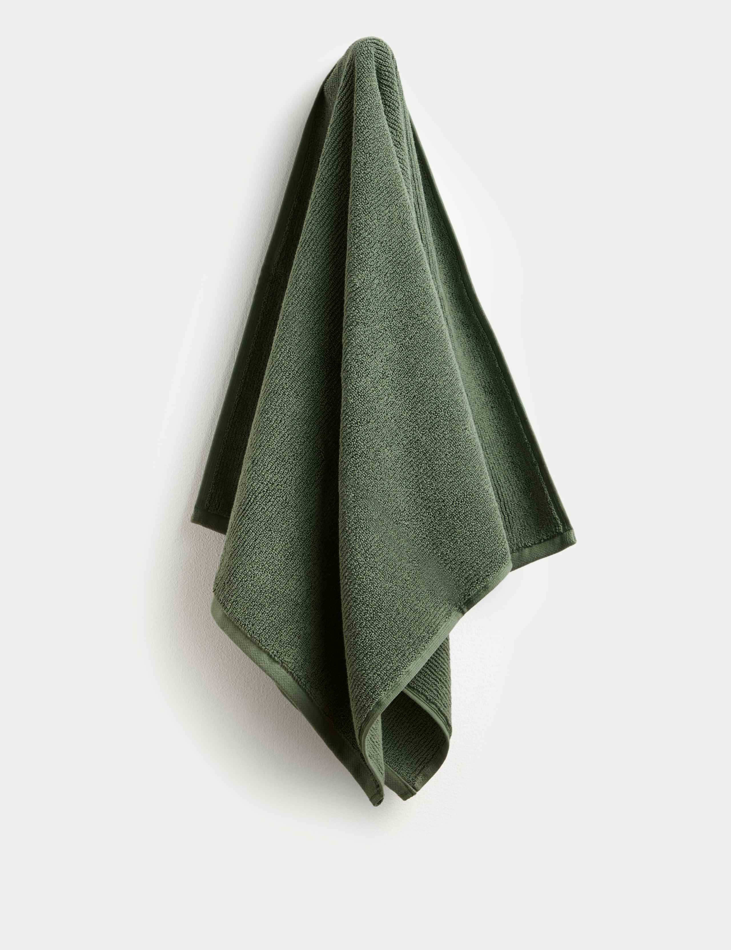 Ultra Dry Pure Cotton Towel 3 of 4