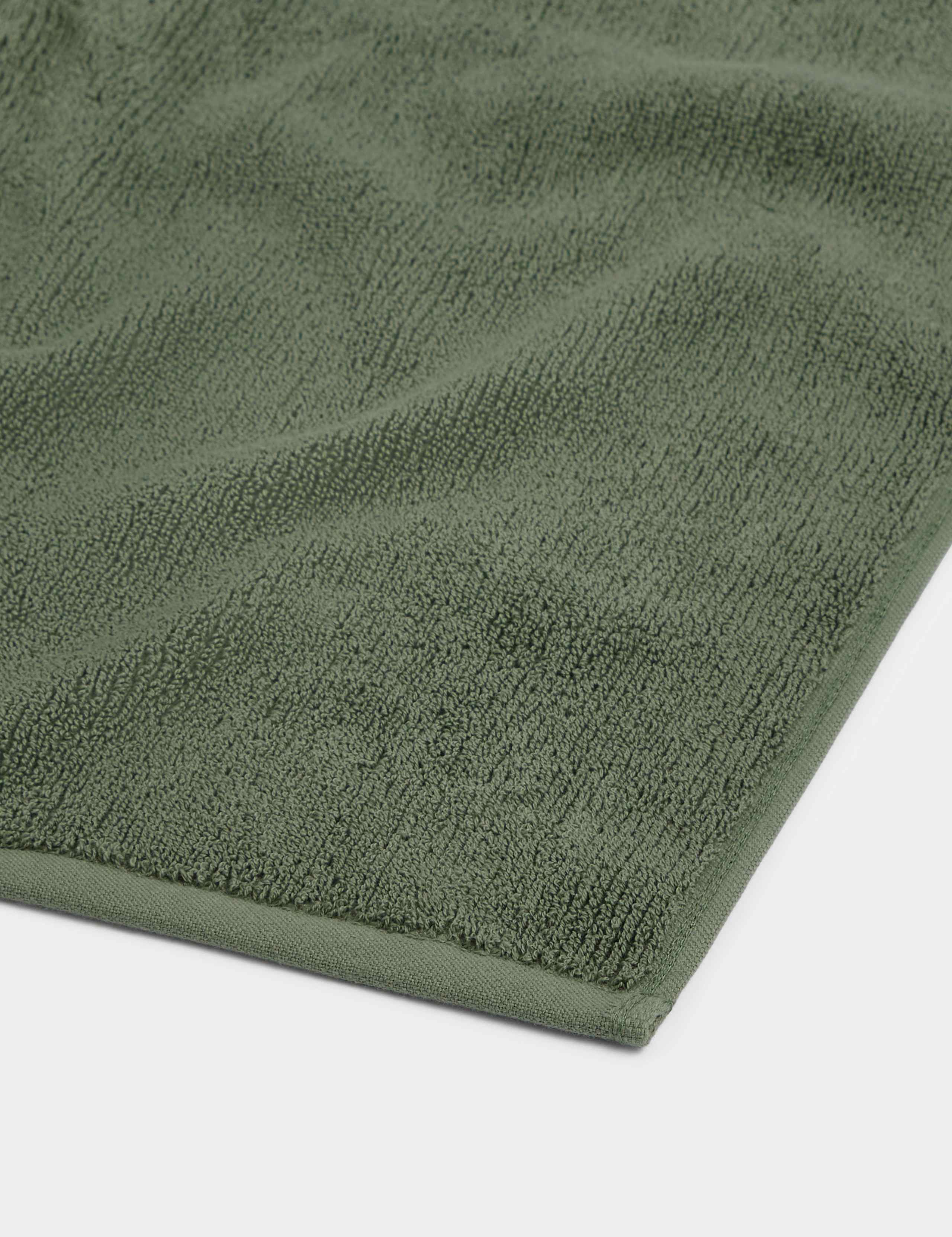 Ultra Dry Pure Cotton Towel 4 of 4