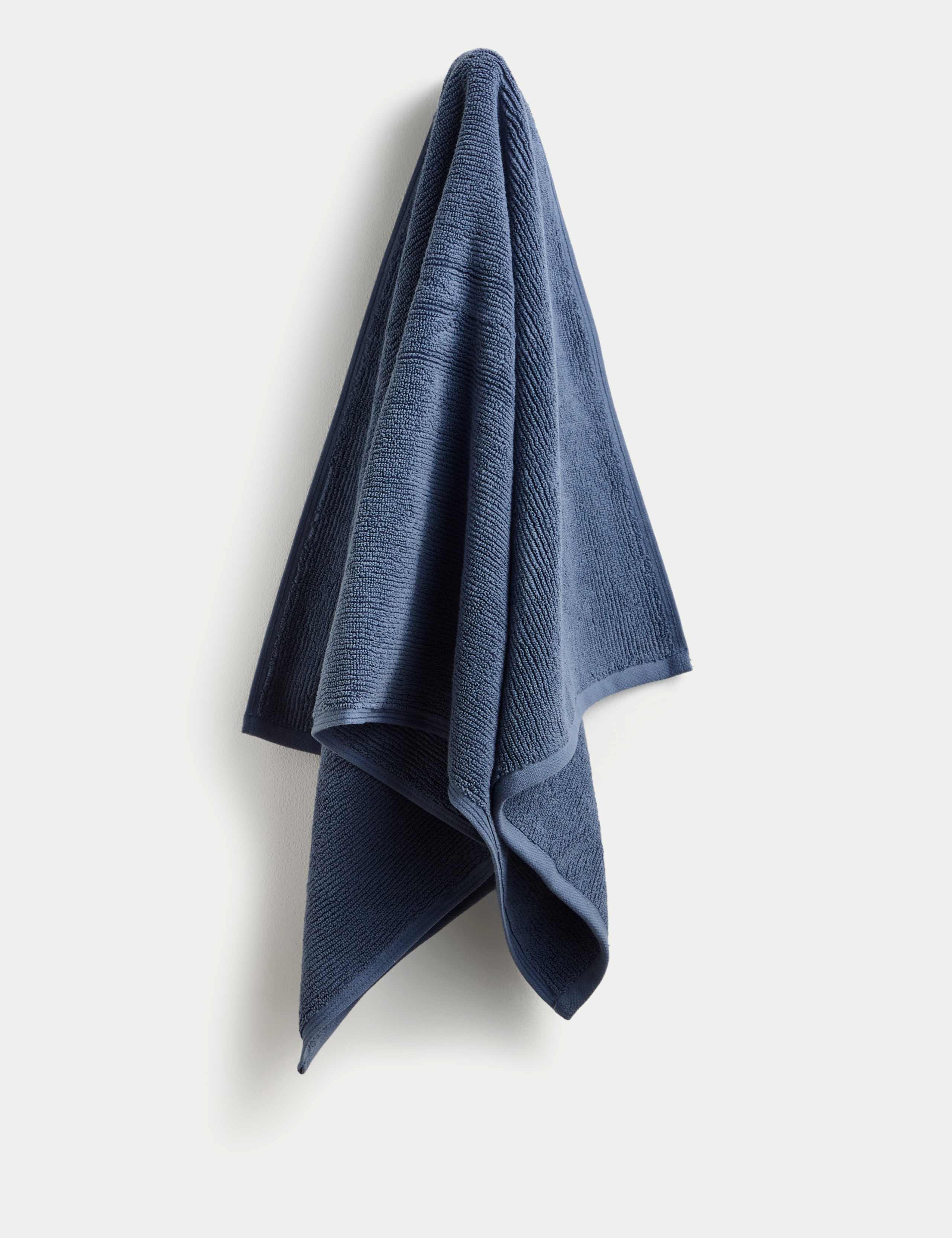 Ultra Dry Pure Cotton Towel 3 of 4