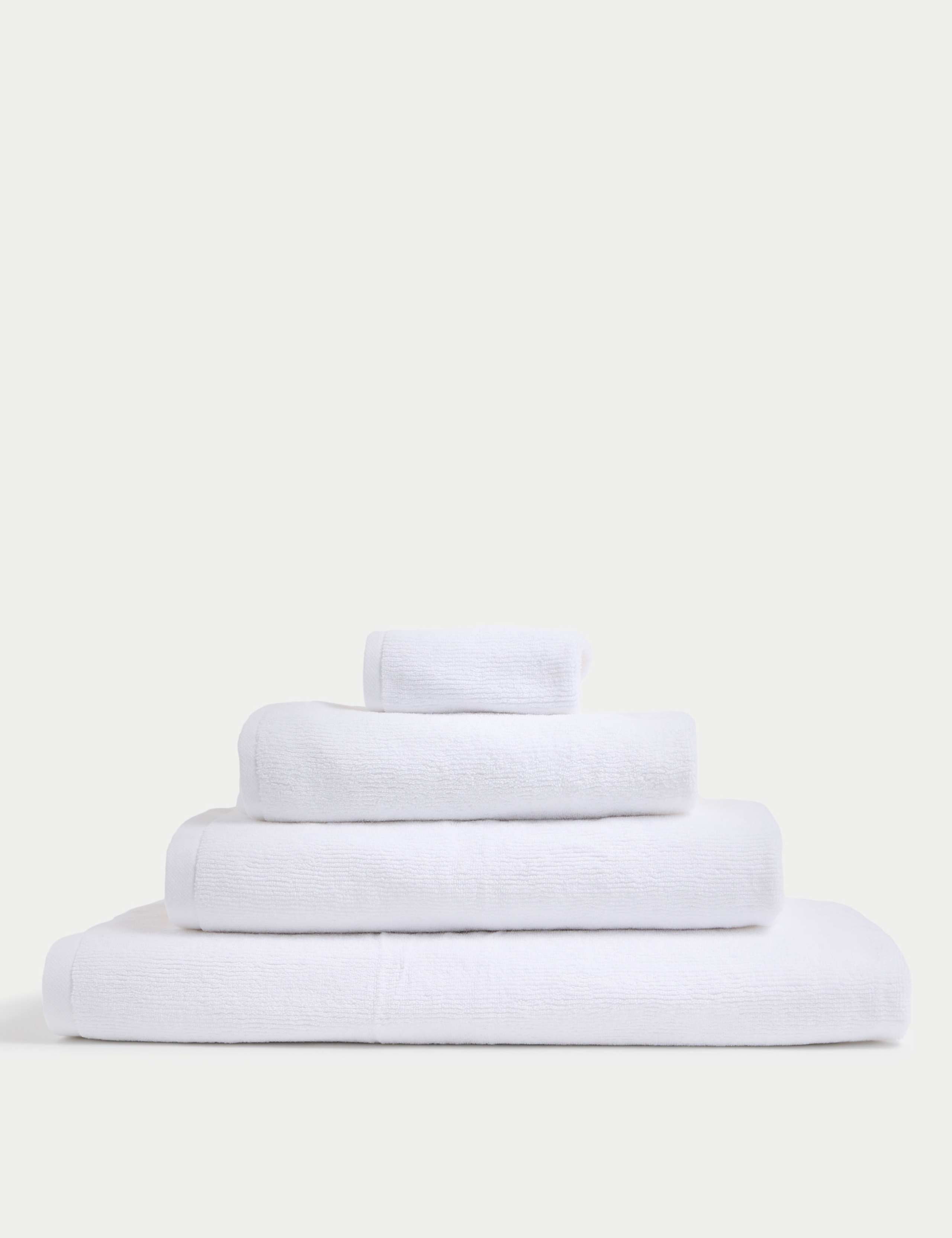 Ultra Dry Pure Cotton Towel 1 of 4