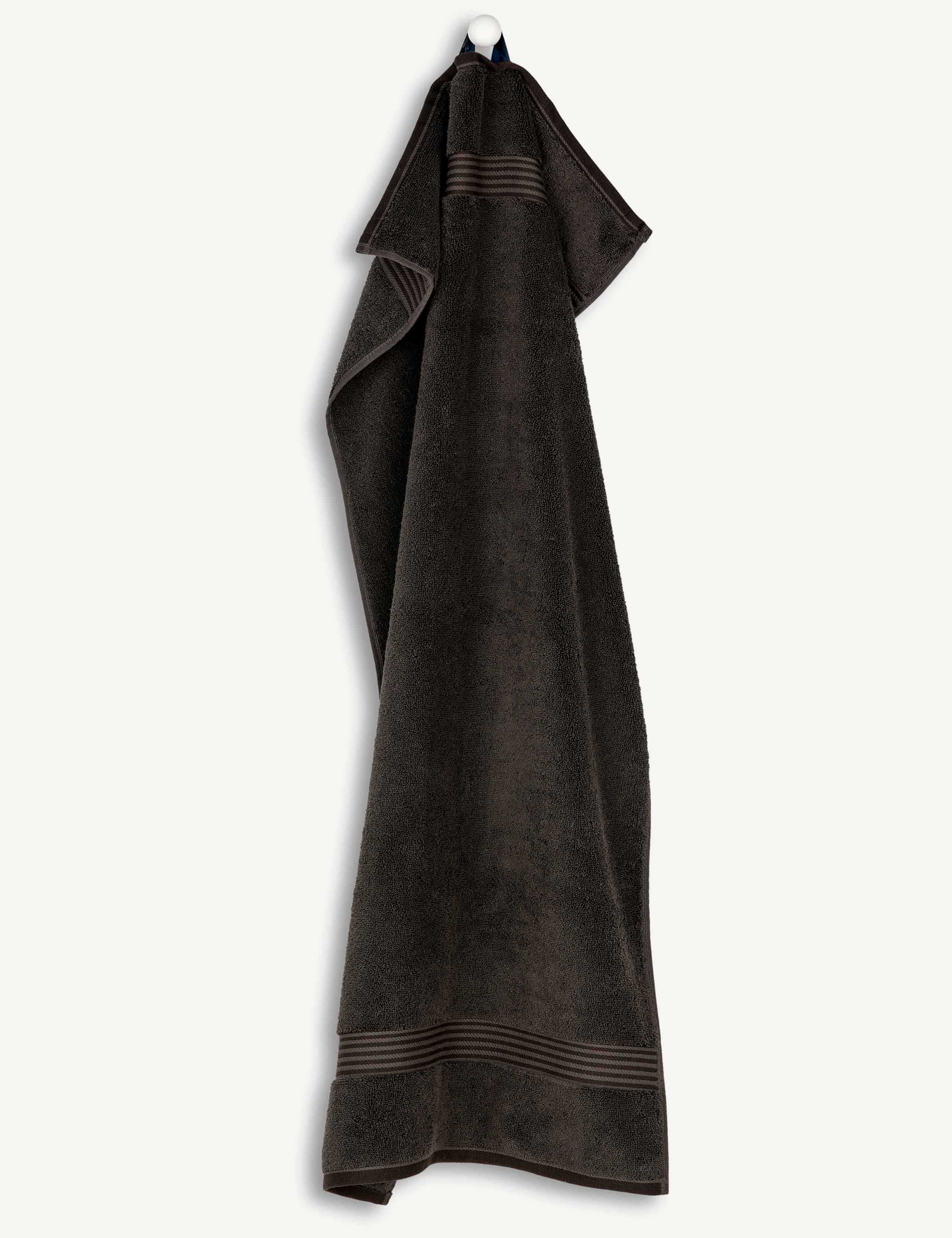 Supreme Hygro Towel 2 of 3