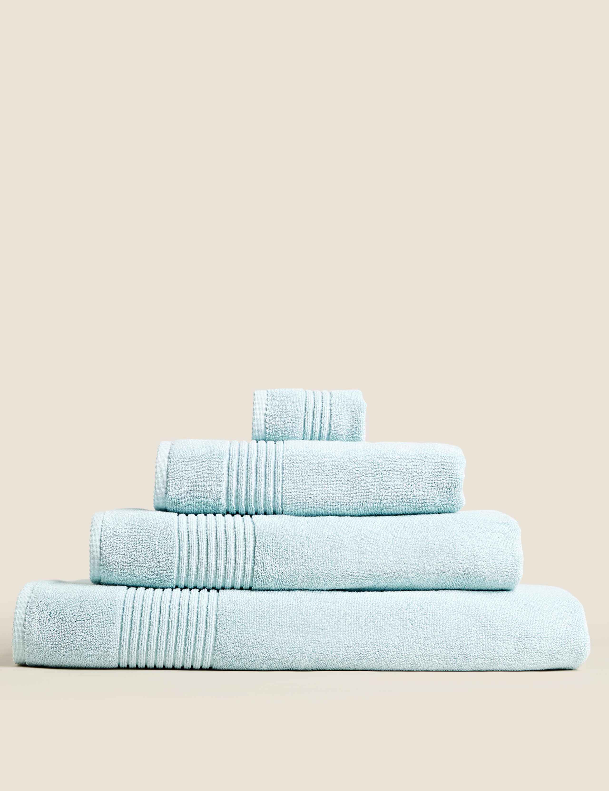 Plush Egyptian Cotton Towel 2 of 6