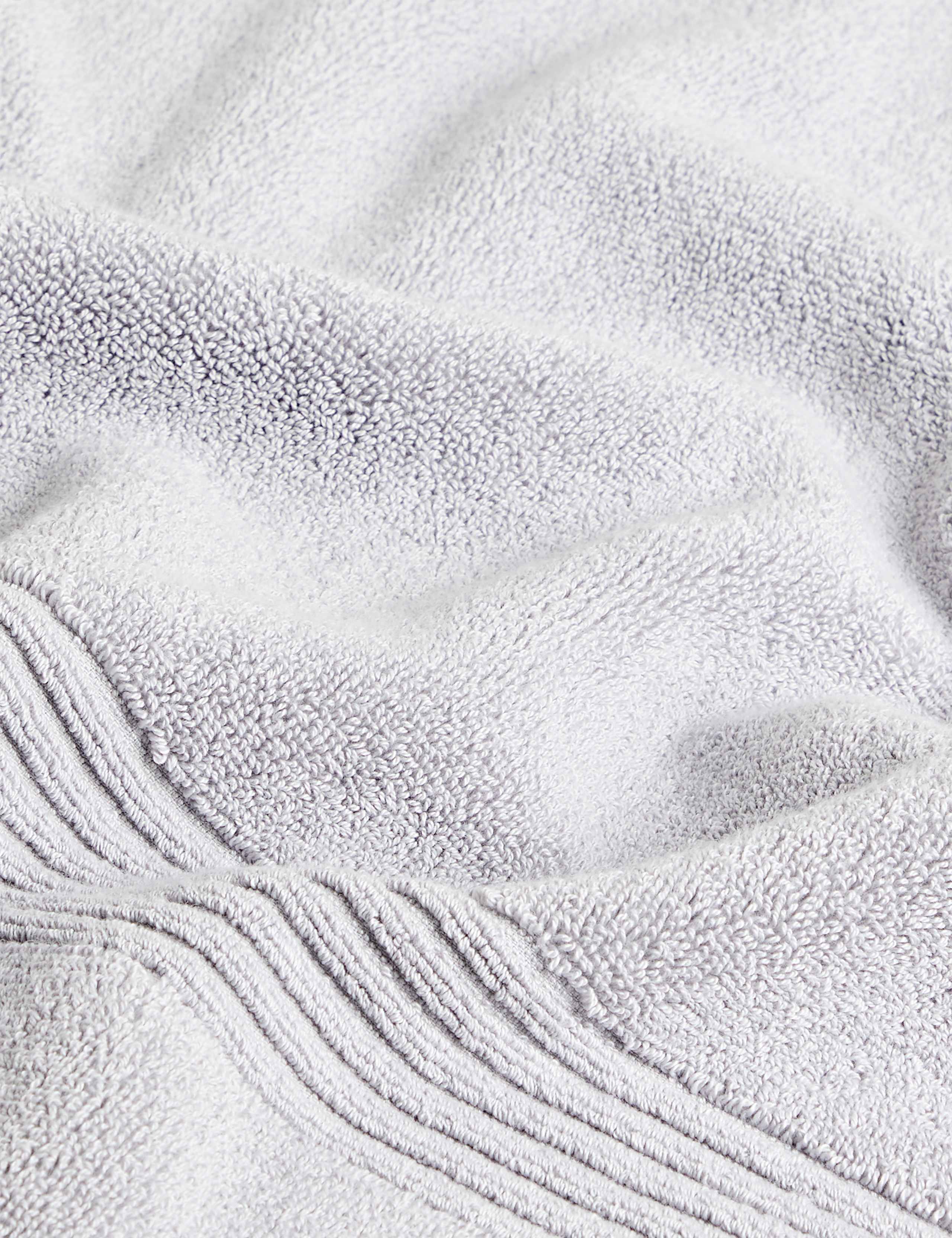 Plush Egyptian Cotton Towel 5 of 6