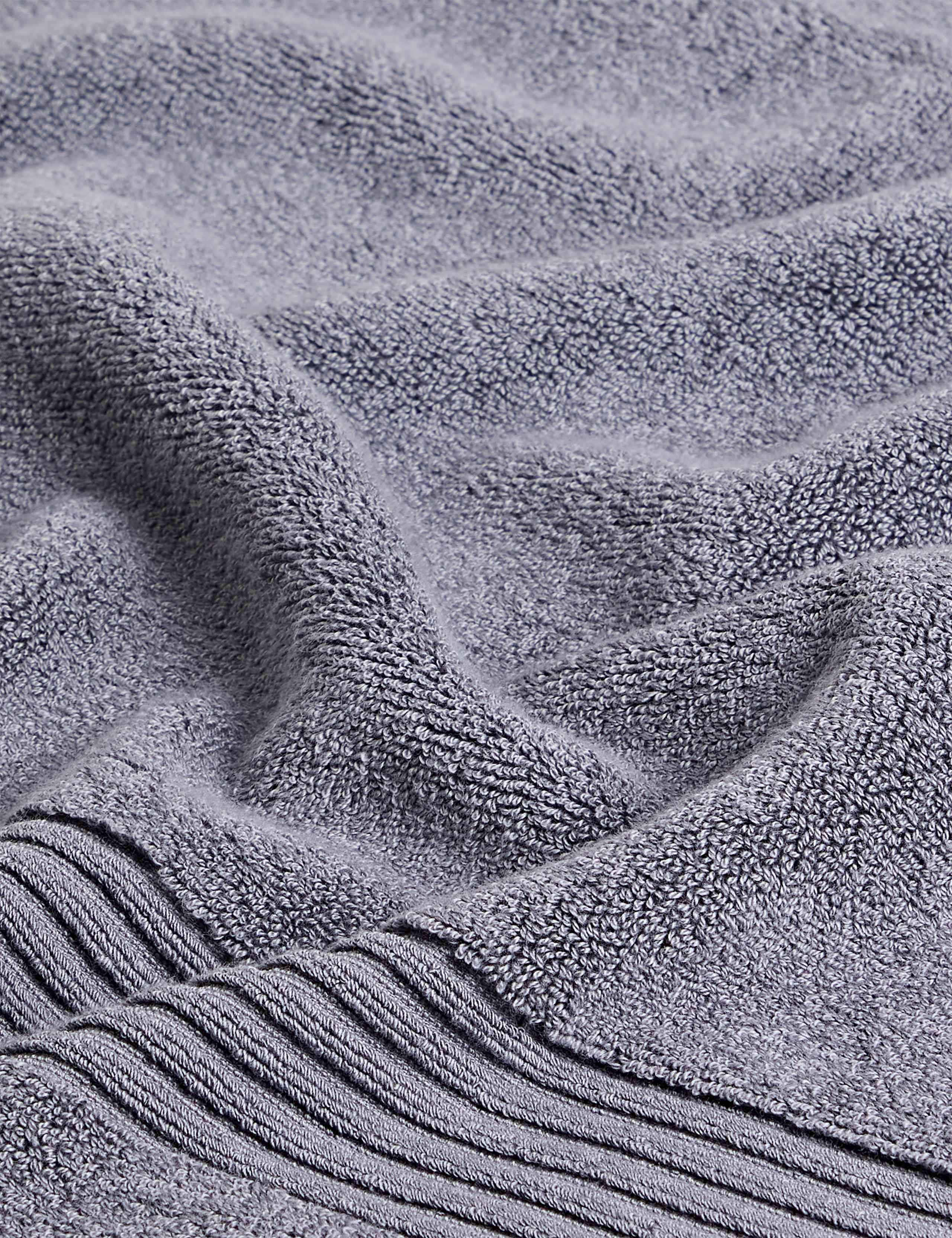 Plush Egyptian Cotton Towel 5 of 6