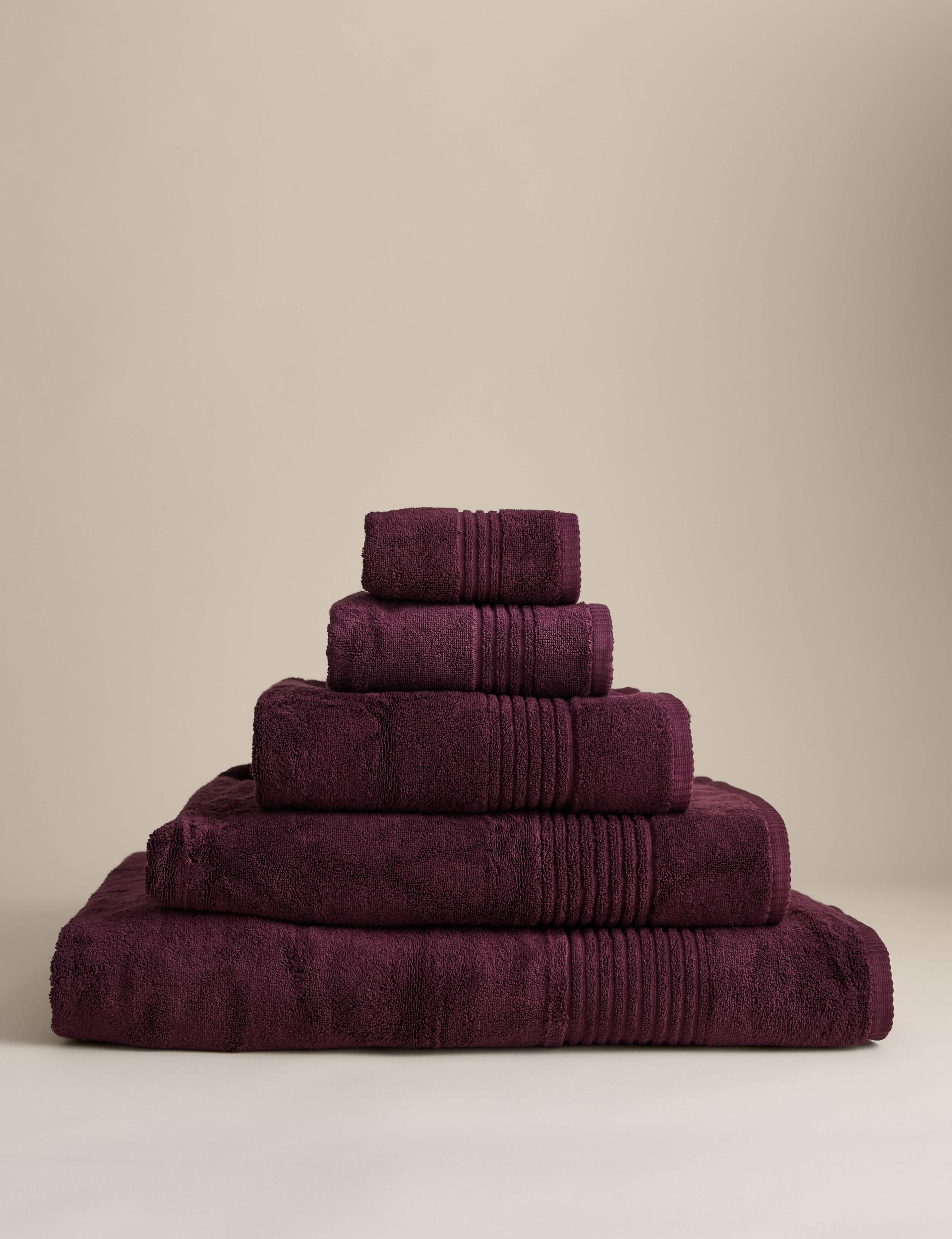 Luxury Egyptian Cotton Towel 1 of 4