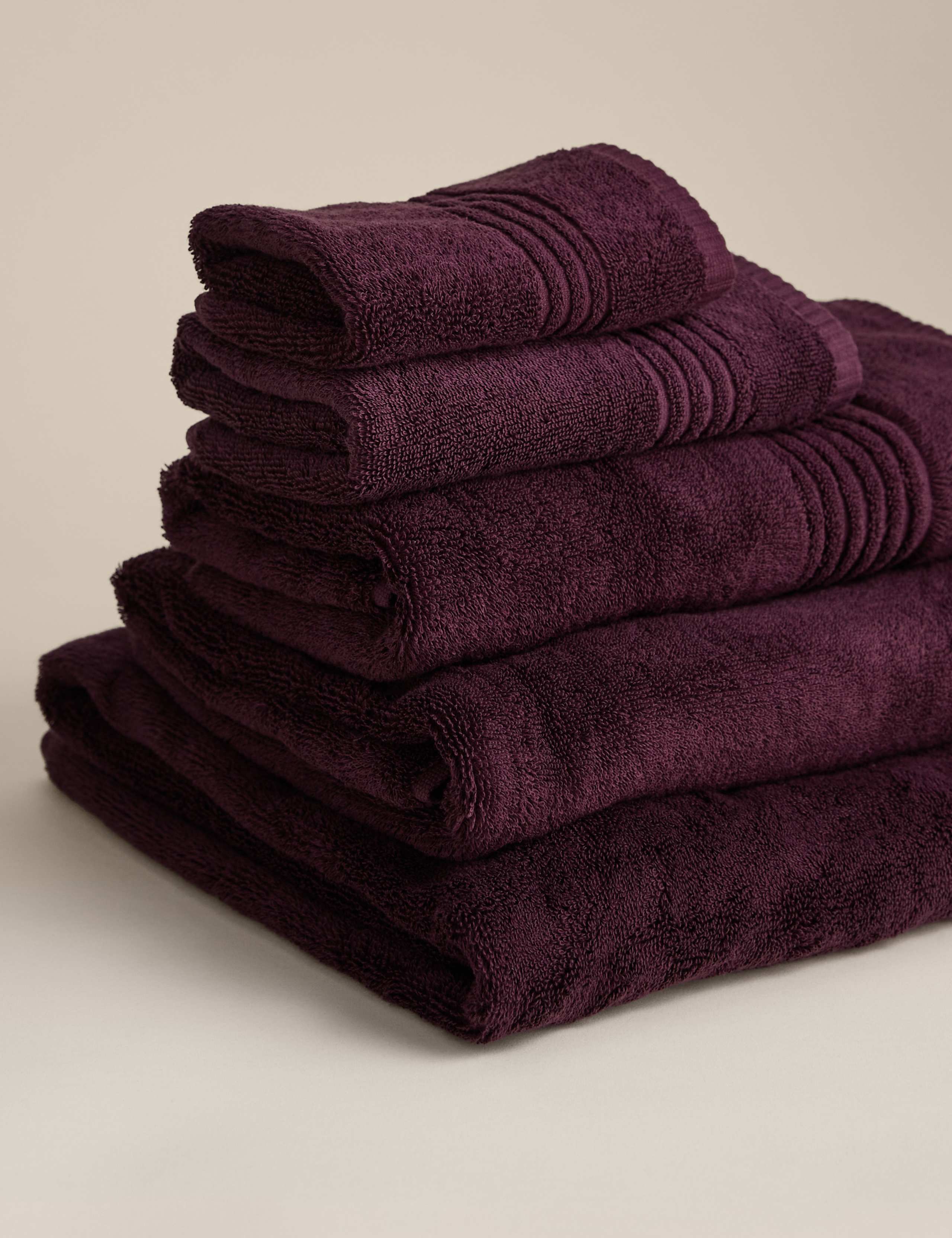 Luxury Egyptian Cotton Towel 2 of 4