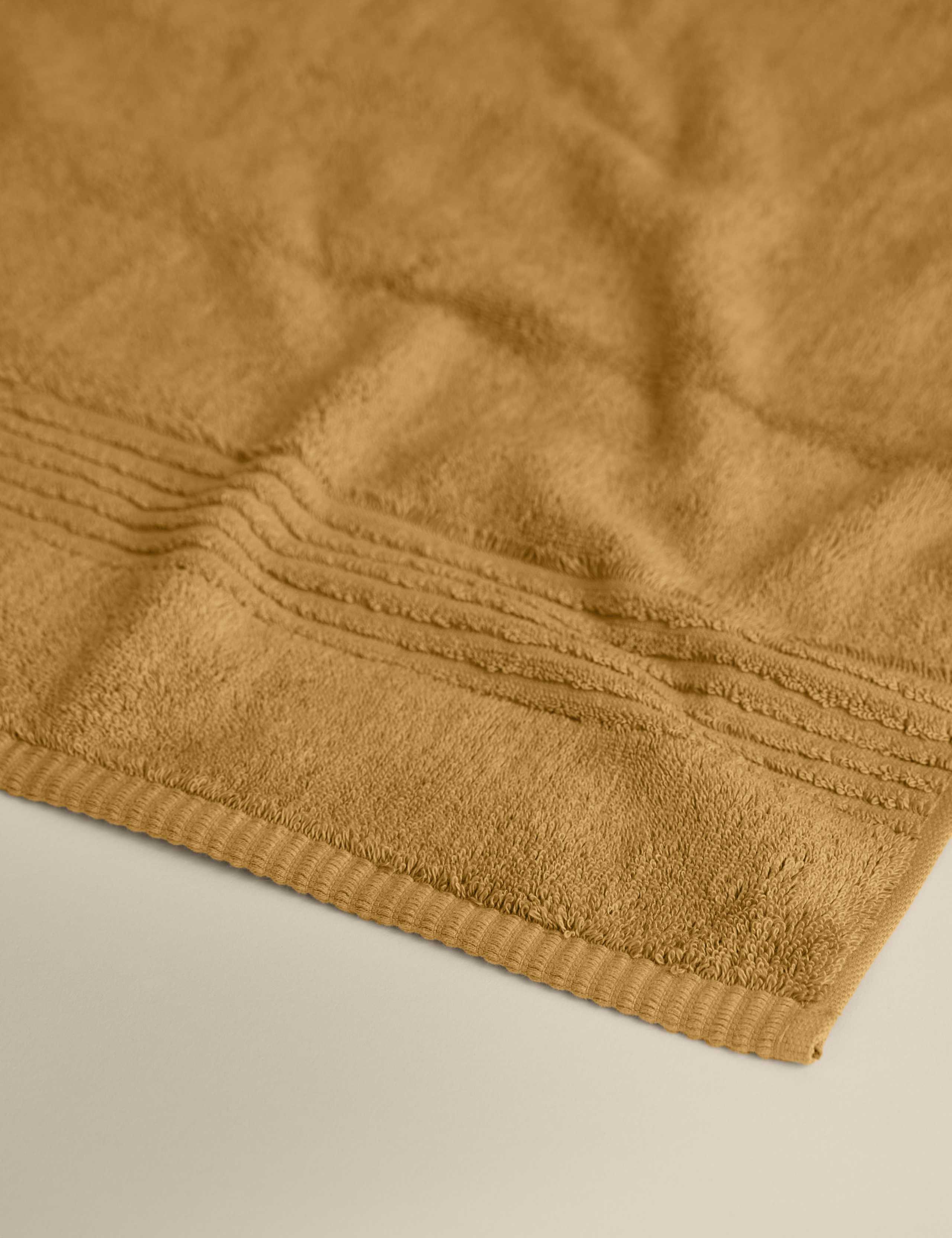 Luxury Egyptian Cotton Towel 4 of 4