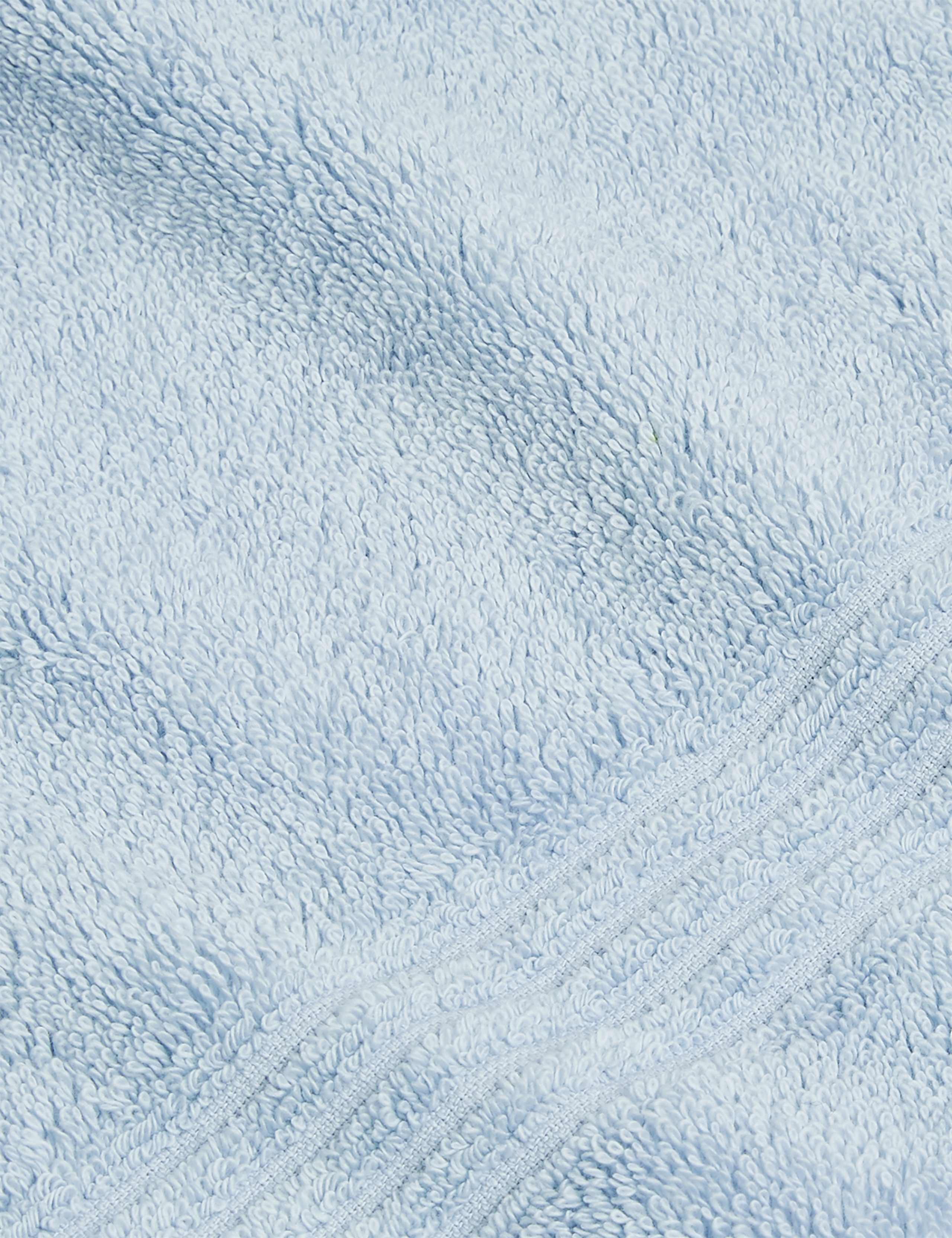 Luxury Egyptian Cotton Towel 4 of 7