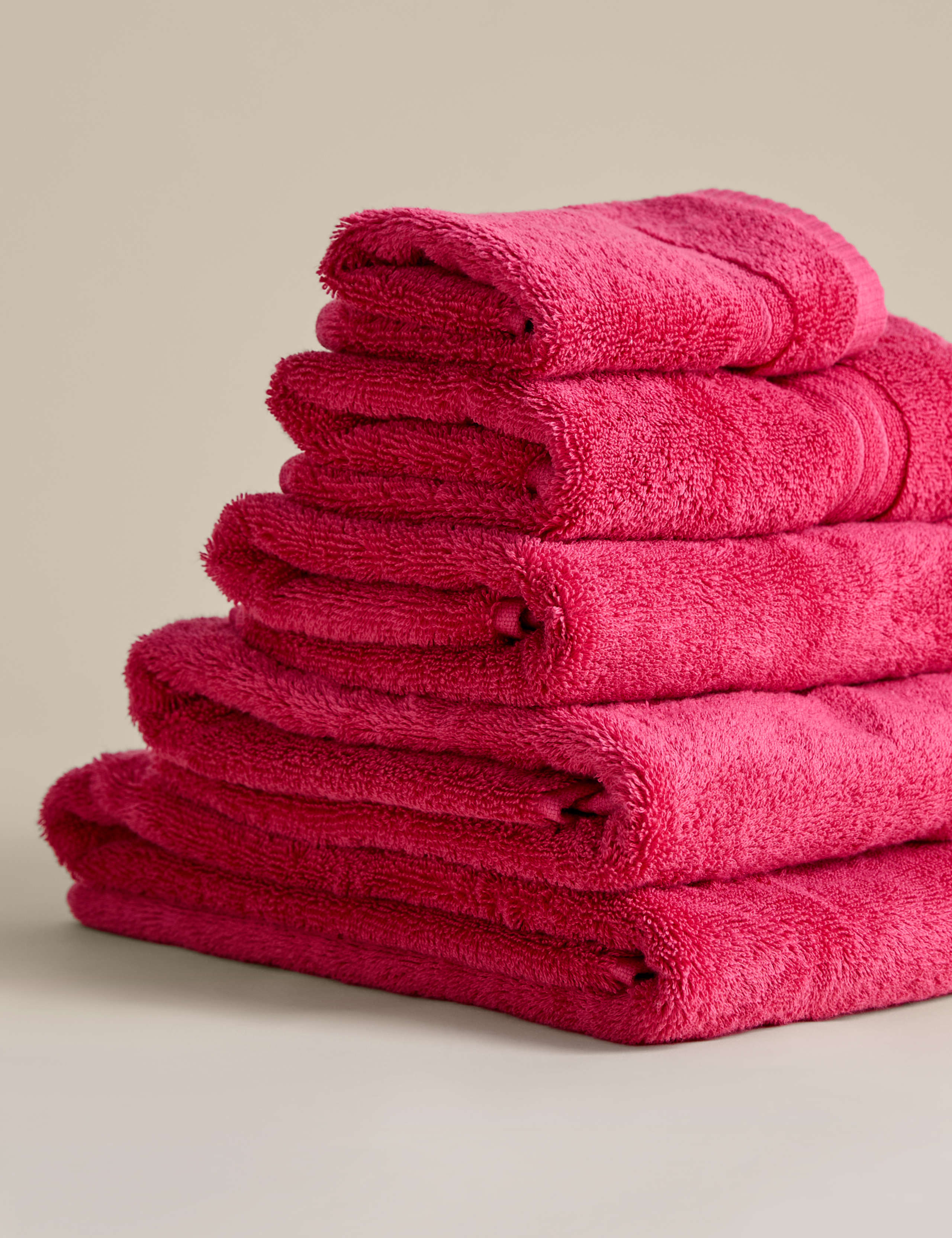 Egyptian Cotton Towel 2 of 4