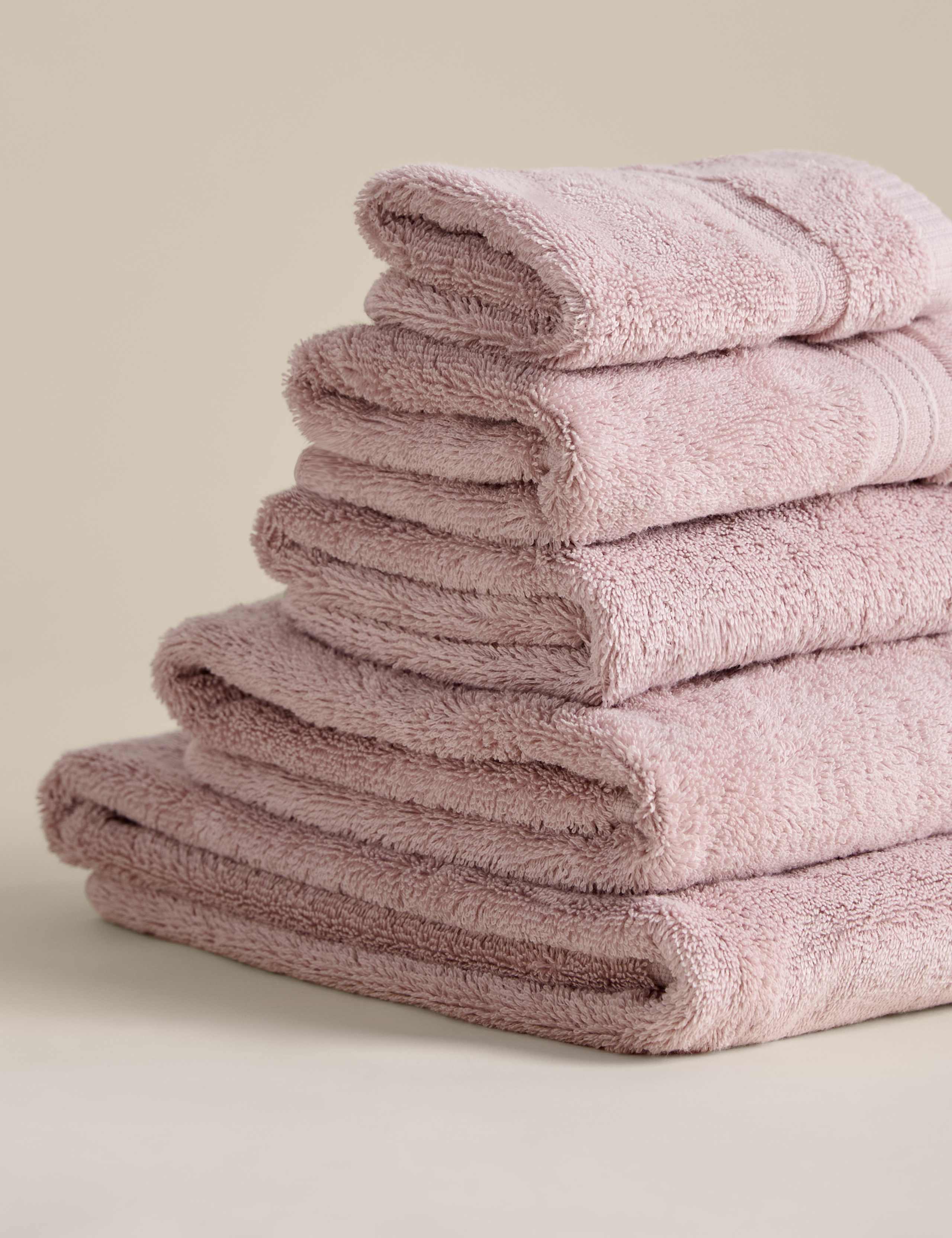 Egyptian Cotton Towel 2 of 4