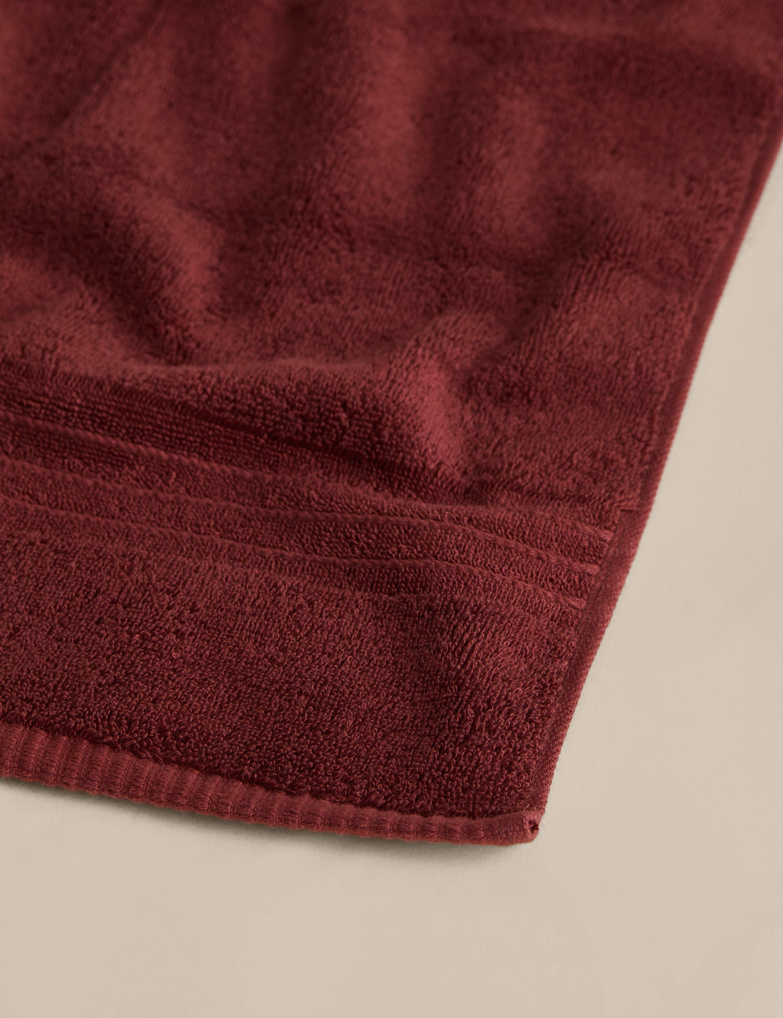 Egyptian Cotton Towel 4 of 4