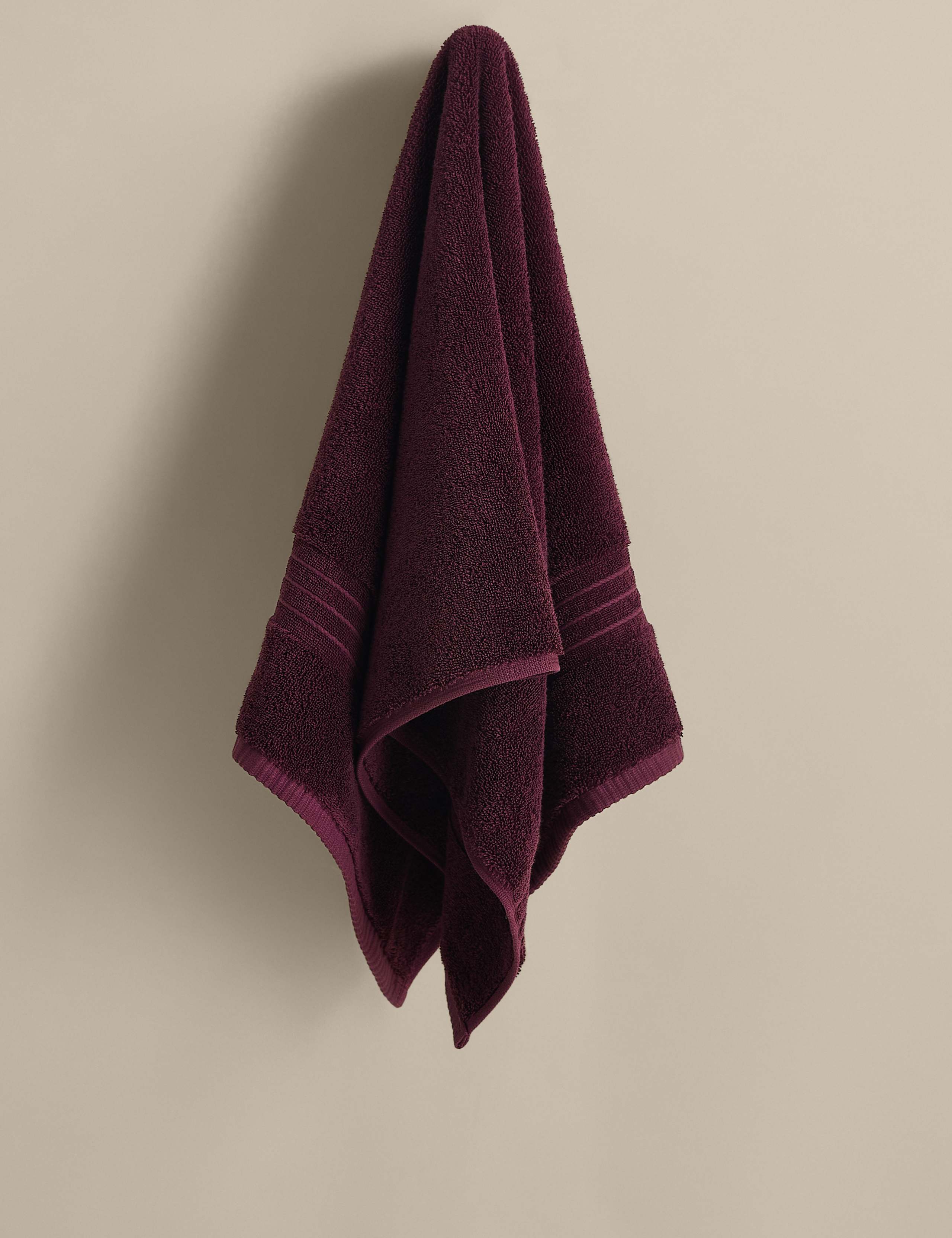 Egyptian Cotton Towel 3 of 4