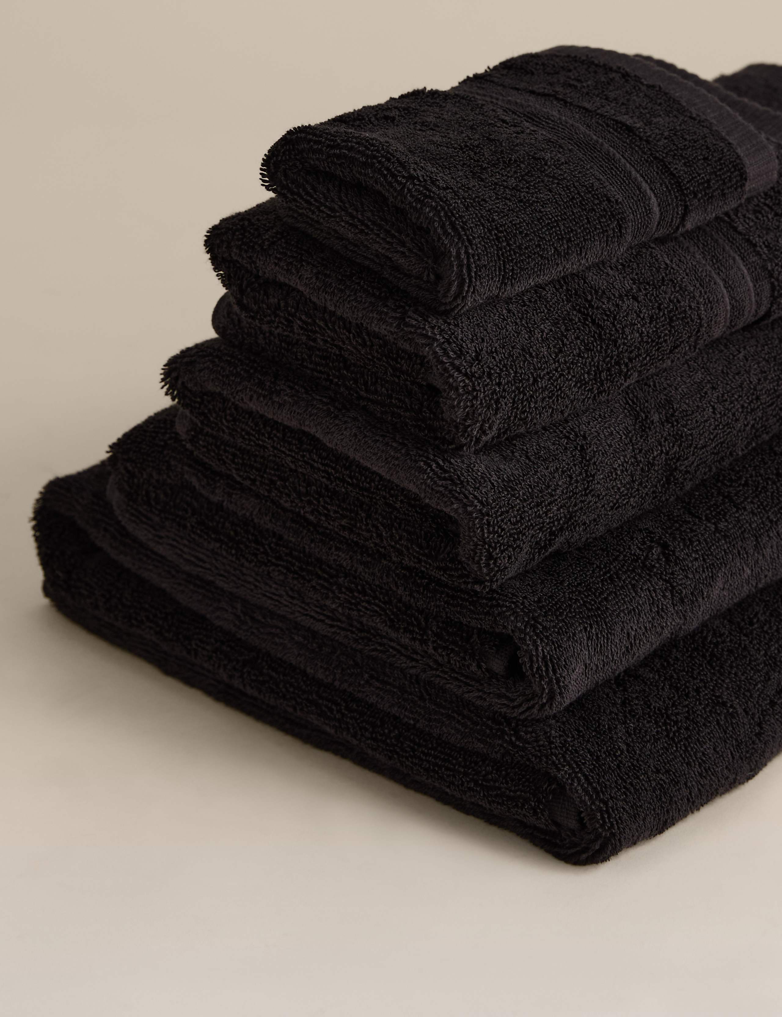 Egyptian Cotton Towel 2 of 4