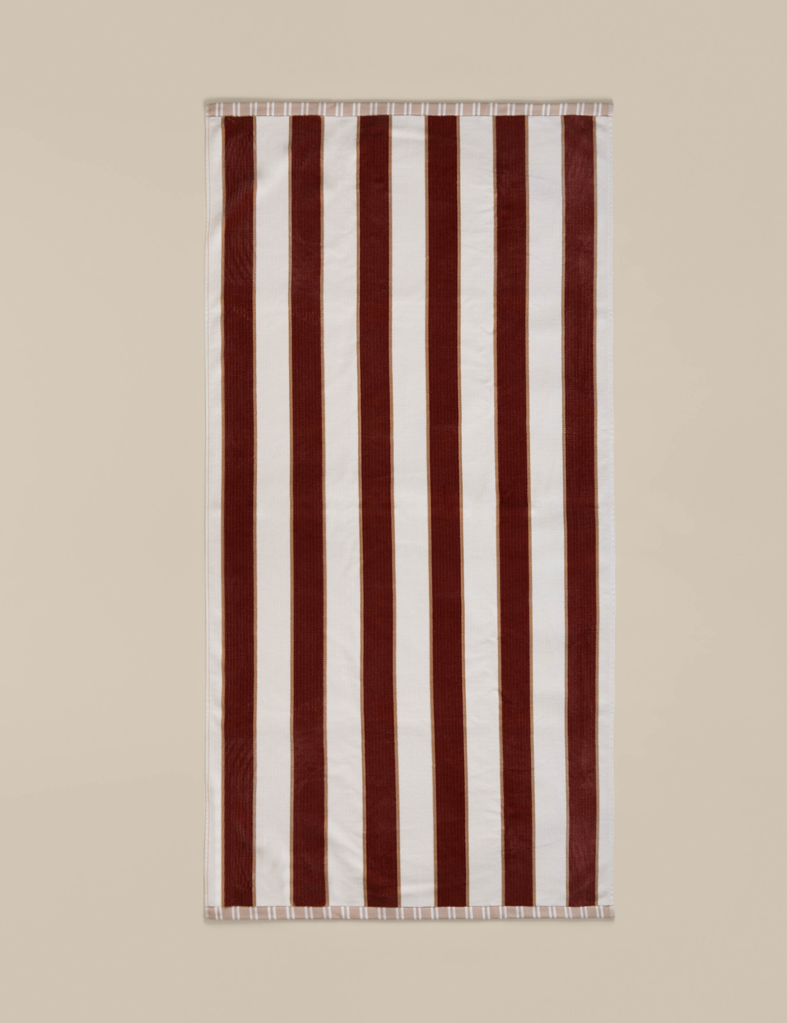 Pure Cotton Sand Resistant Beach Towel 2 of 3