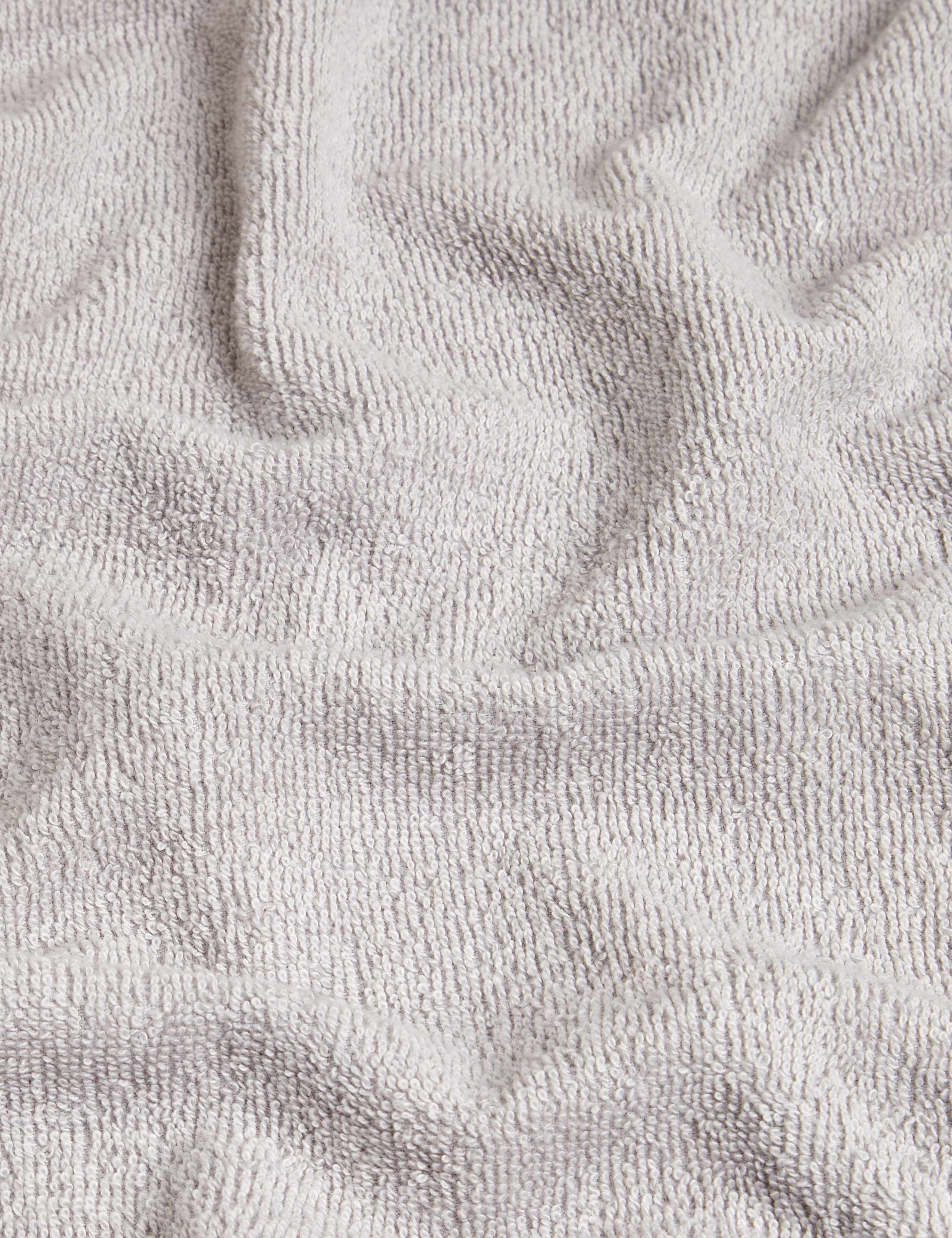 Pure Cotton Everyday Towel 4 of 4