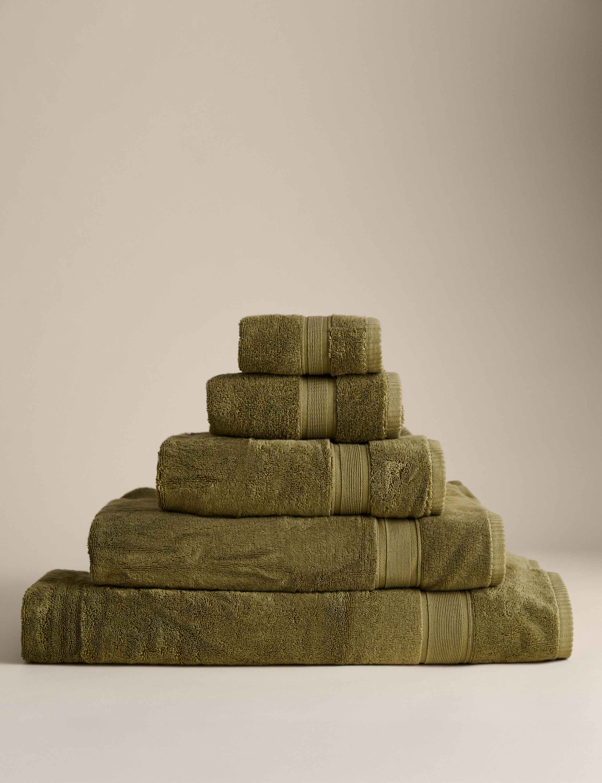 Super Soft Pure Cotton Towel 1 of 4