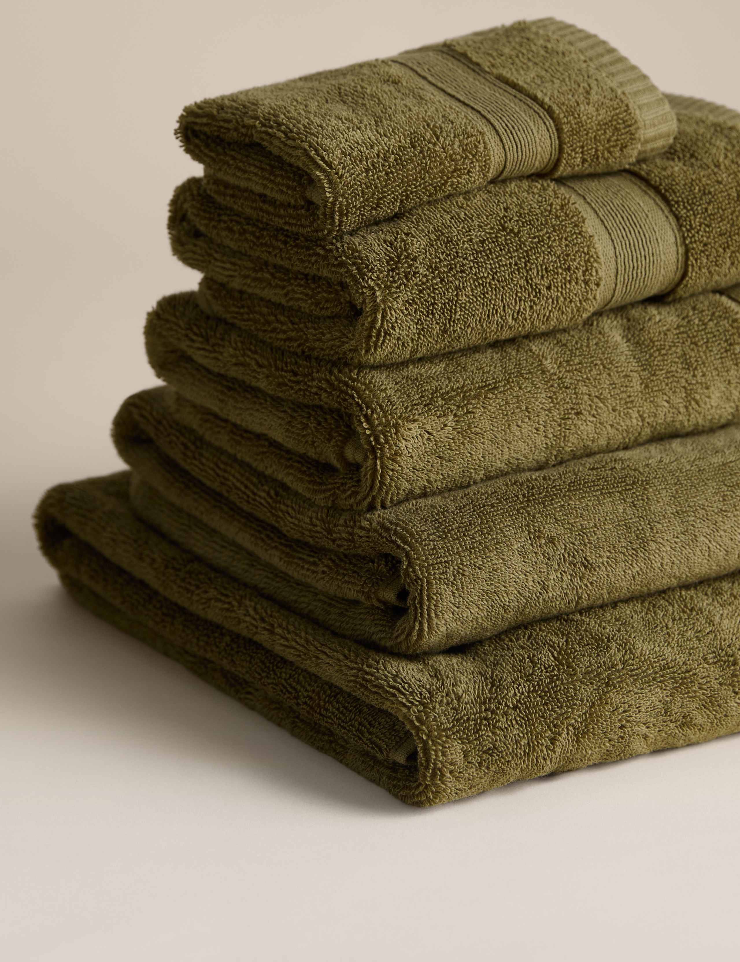 Ultimate Super Soft Pure Cotton Towel 2 of 4