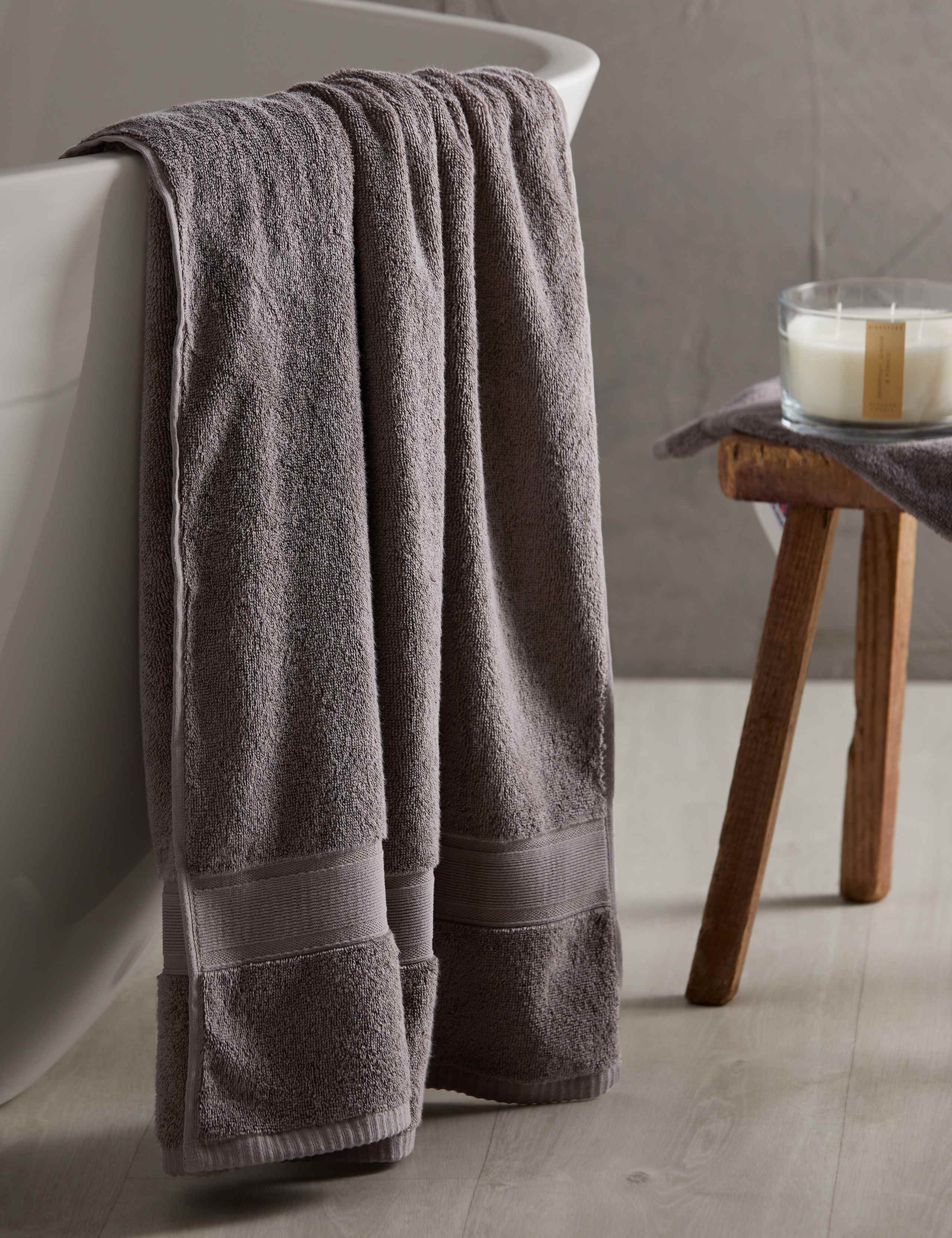 Ultimate Super Soft Pure Cotton Towel 1 of 4