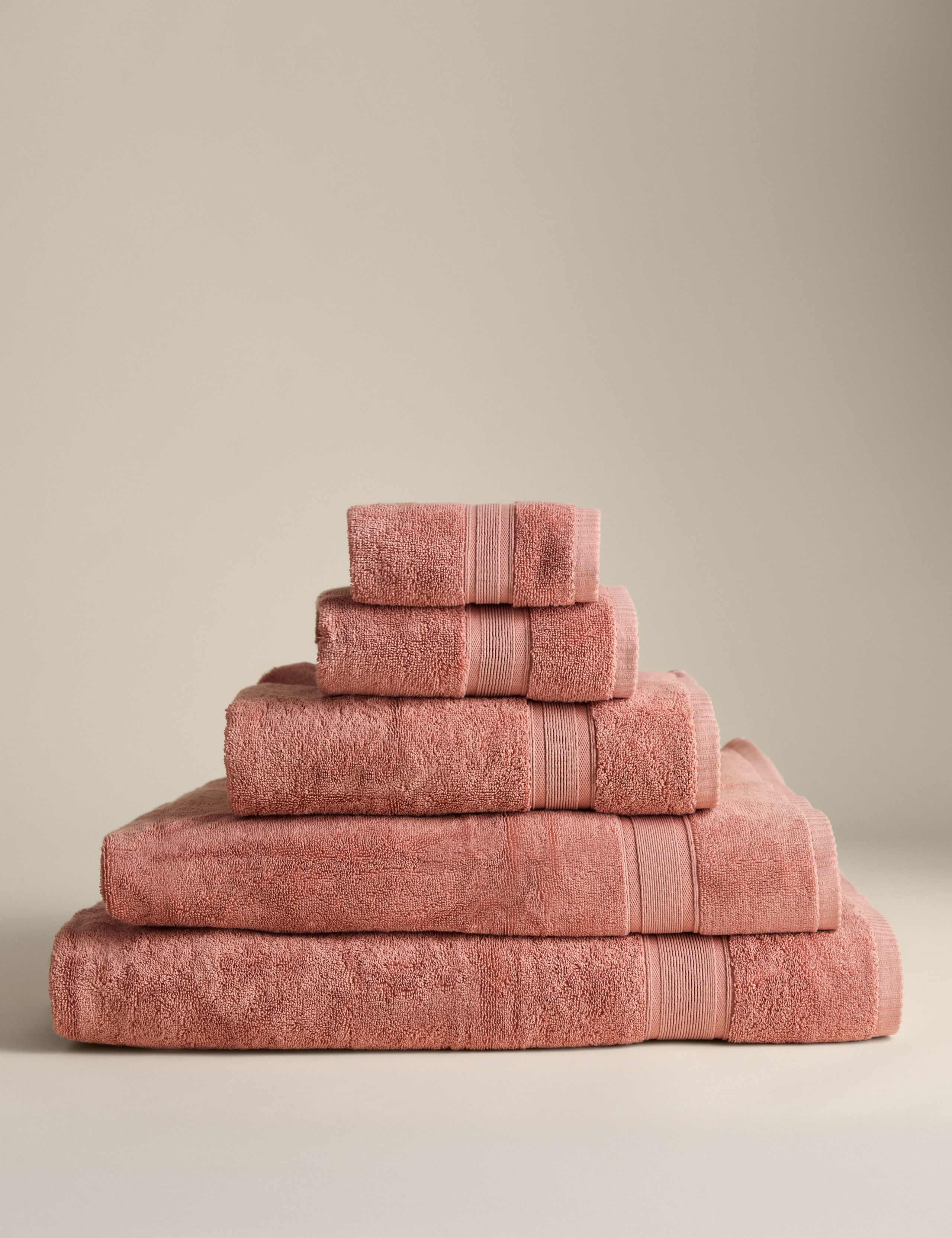 Ultimate Super Soft Pure Cotton Towel 1 of 4