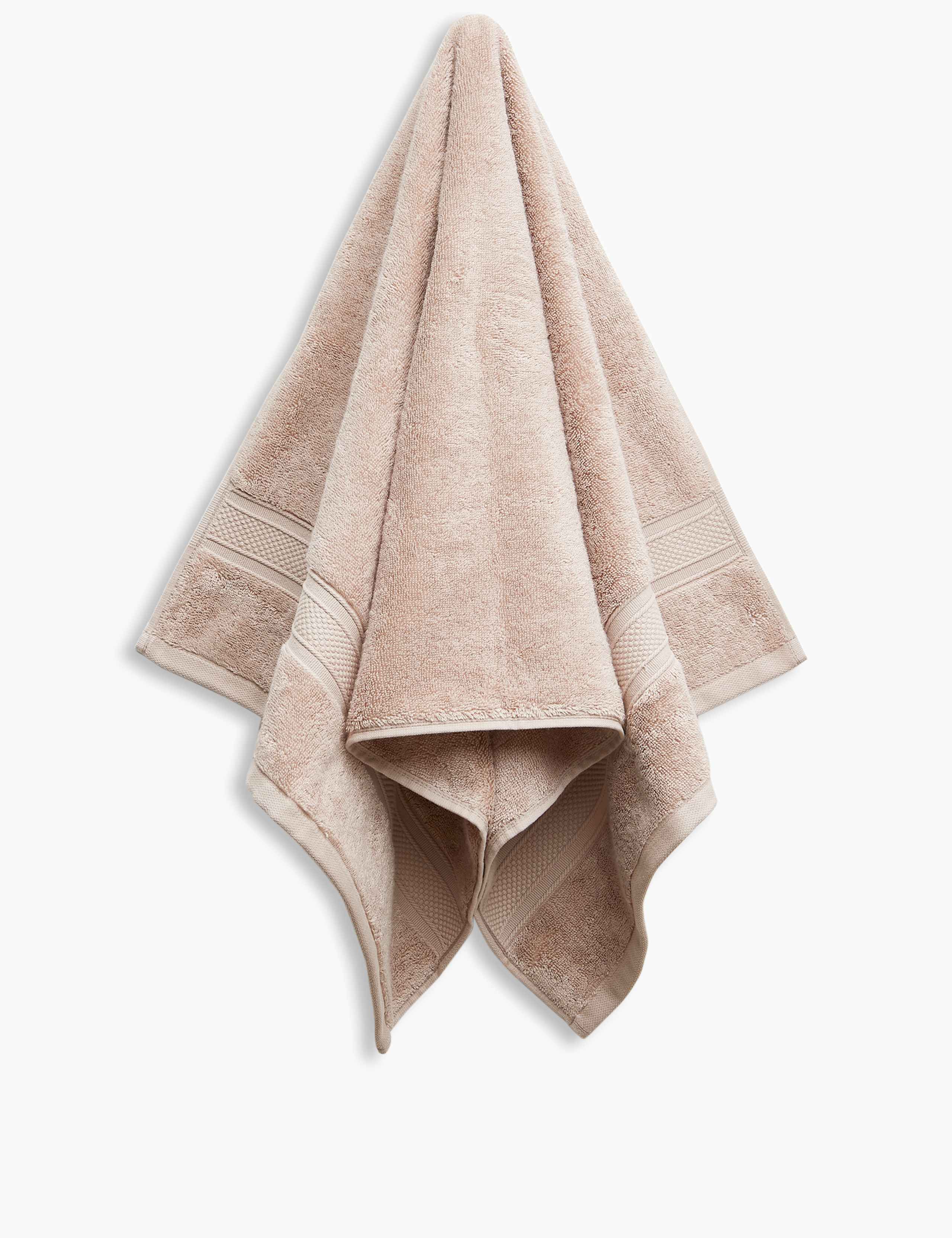 Cotton Mix Bamboo Towel 2 of 5