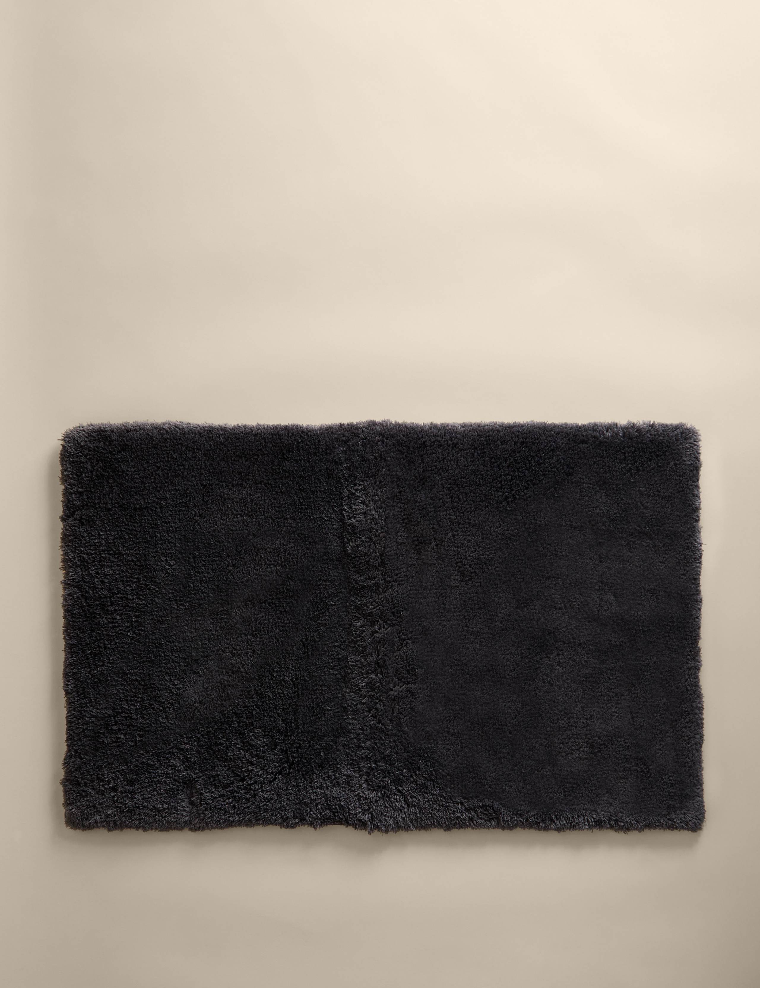Luxury Spa Bath Mat 1 of 3