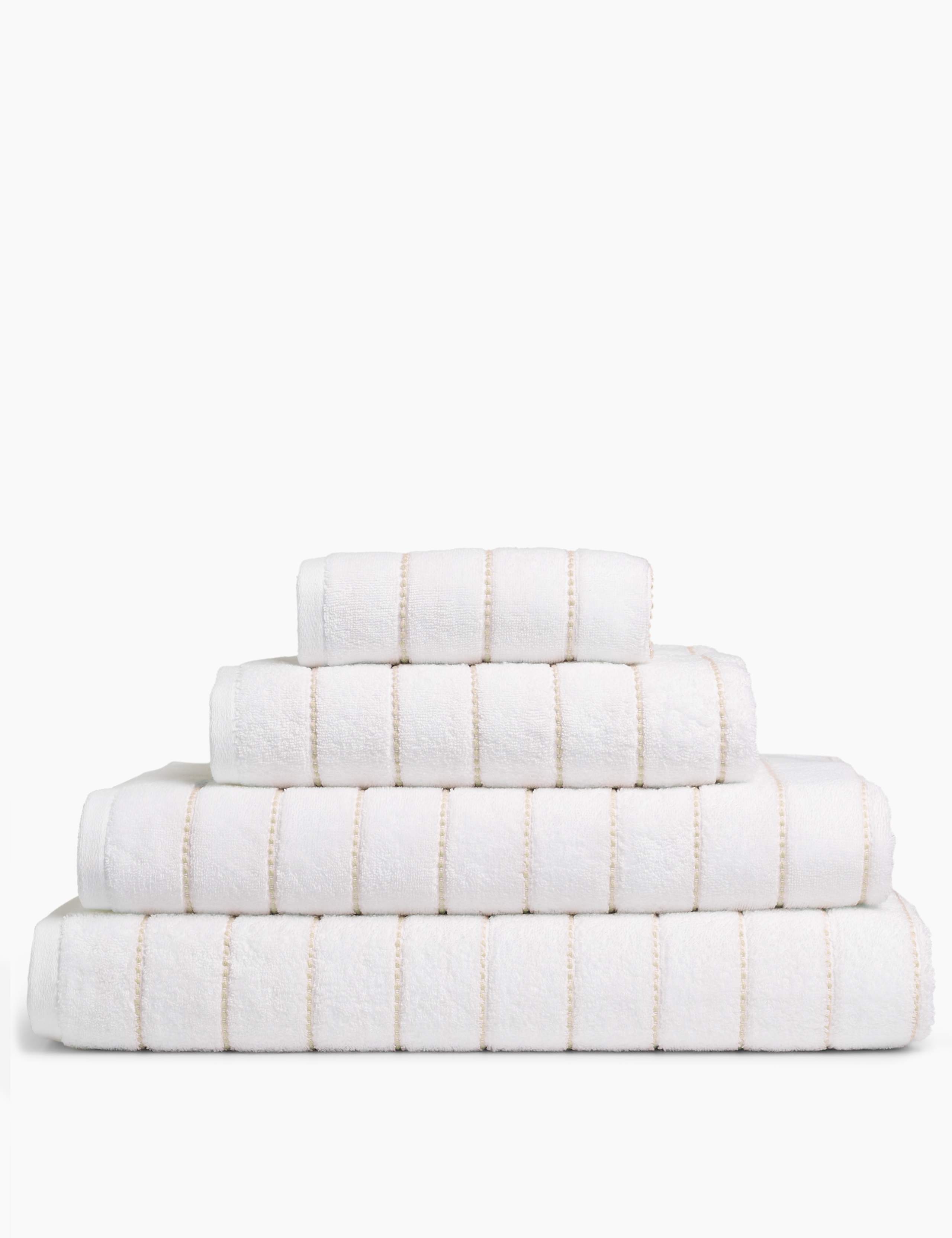 Cotton Mix Super Soft Stitch Towel 1 of 4