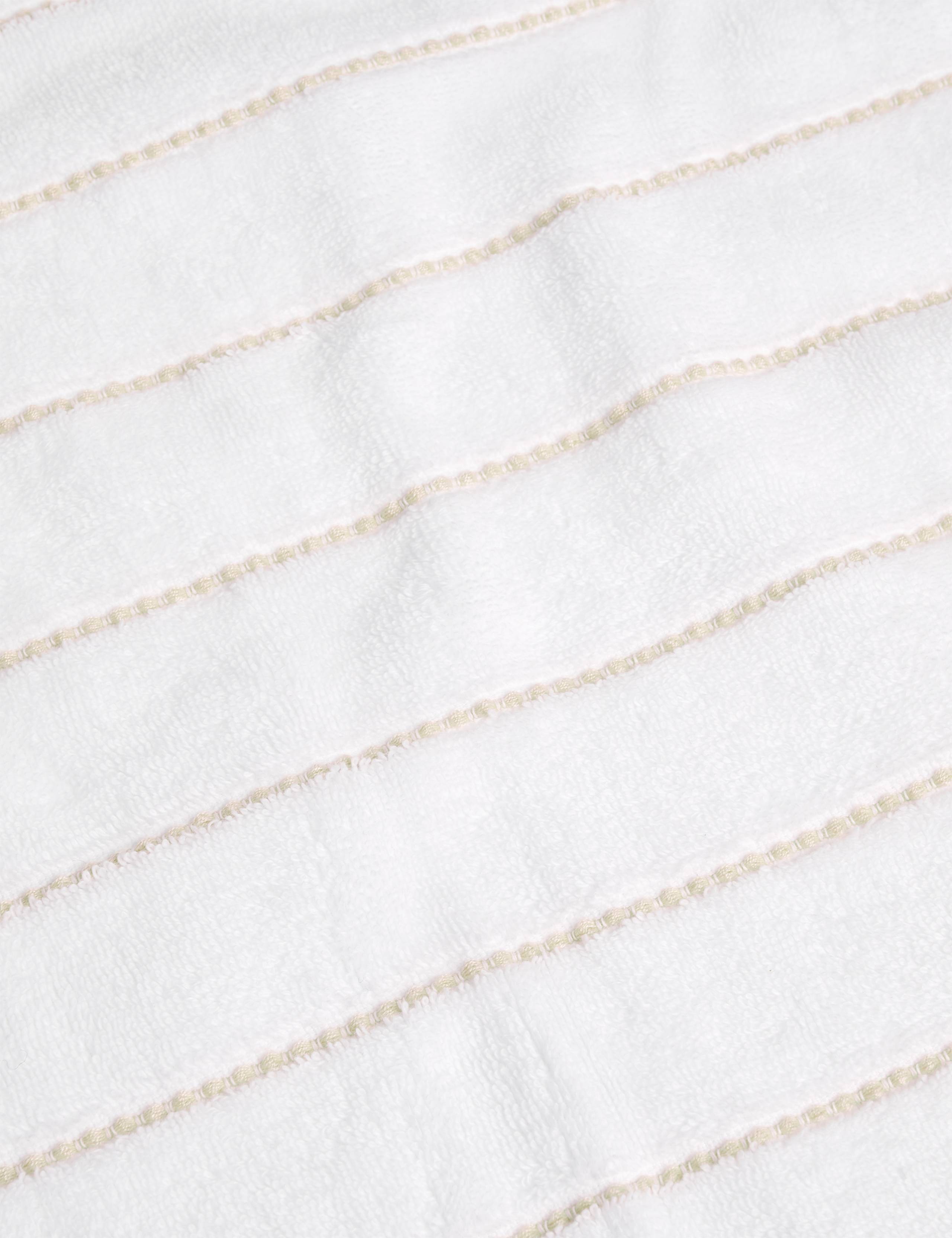 Cotton Mix Super Soft Stitch Towel 4 of 4